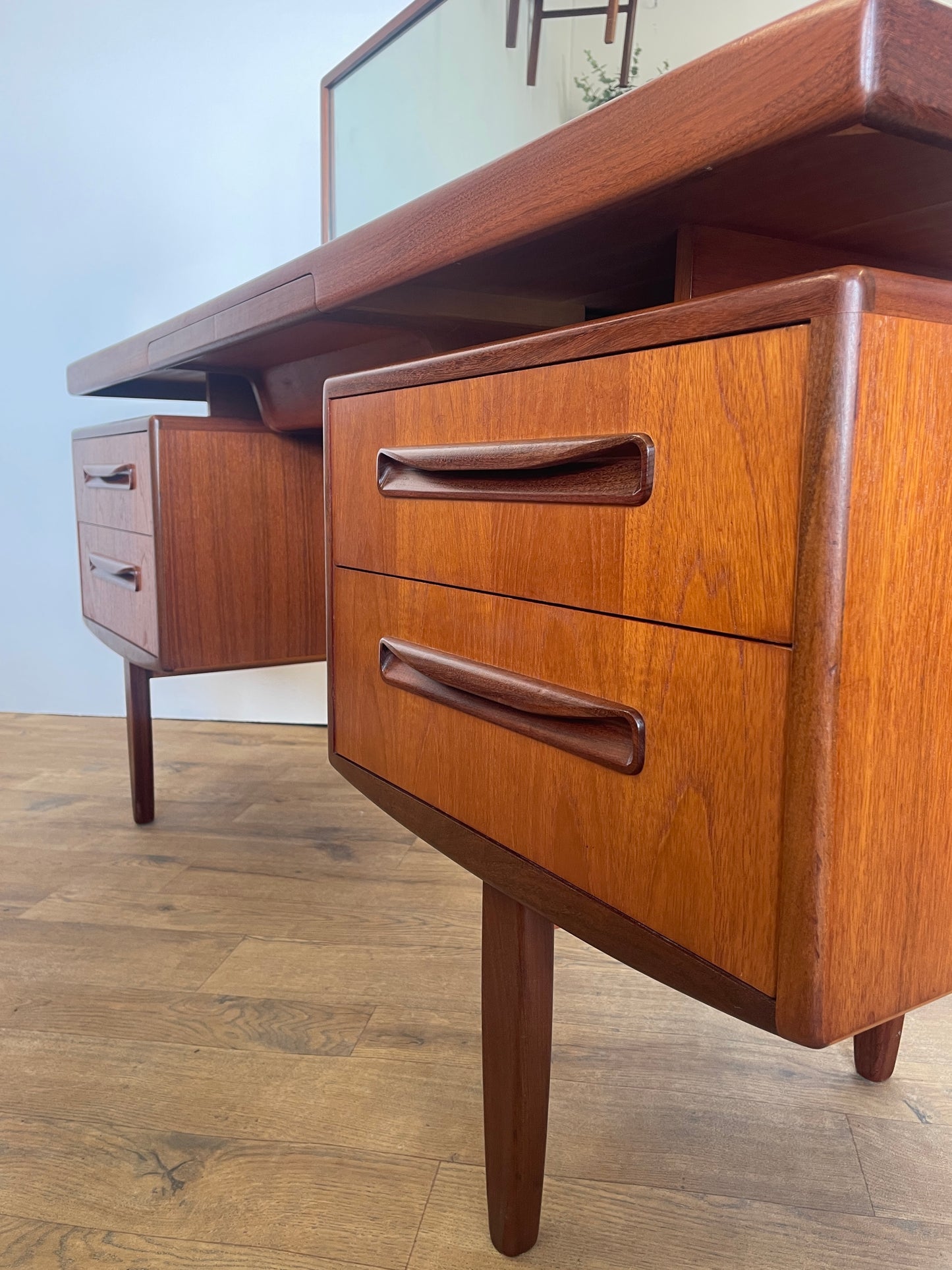 G Plan Fresco Dressing Table w/ Mirror - Floating Top Mid-Century Teak