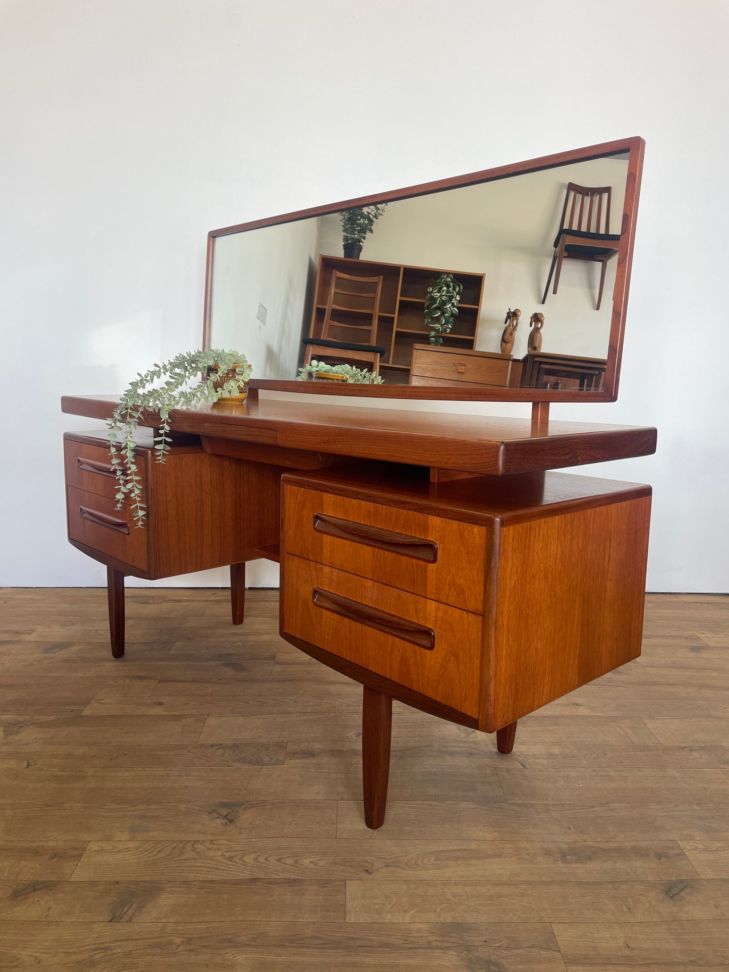 G Plan Fresco Dressing Table w/ Mirror - Floating Top Mid-Century Teak
