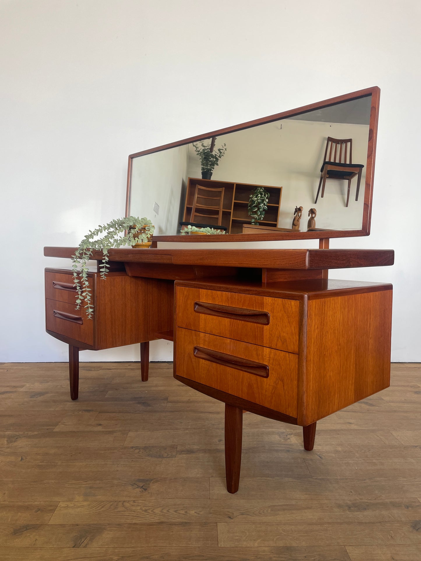 G Plan Fresco Dressing Table w/ Mirror - Floating Top Mid-Century Teak
