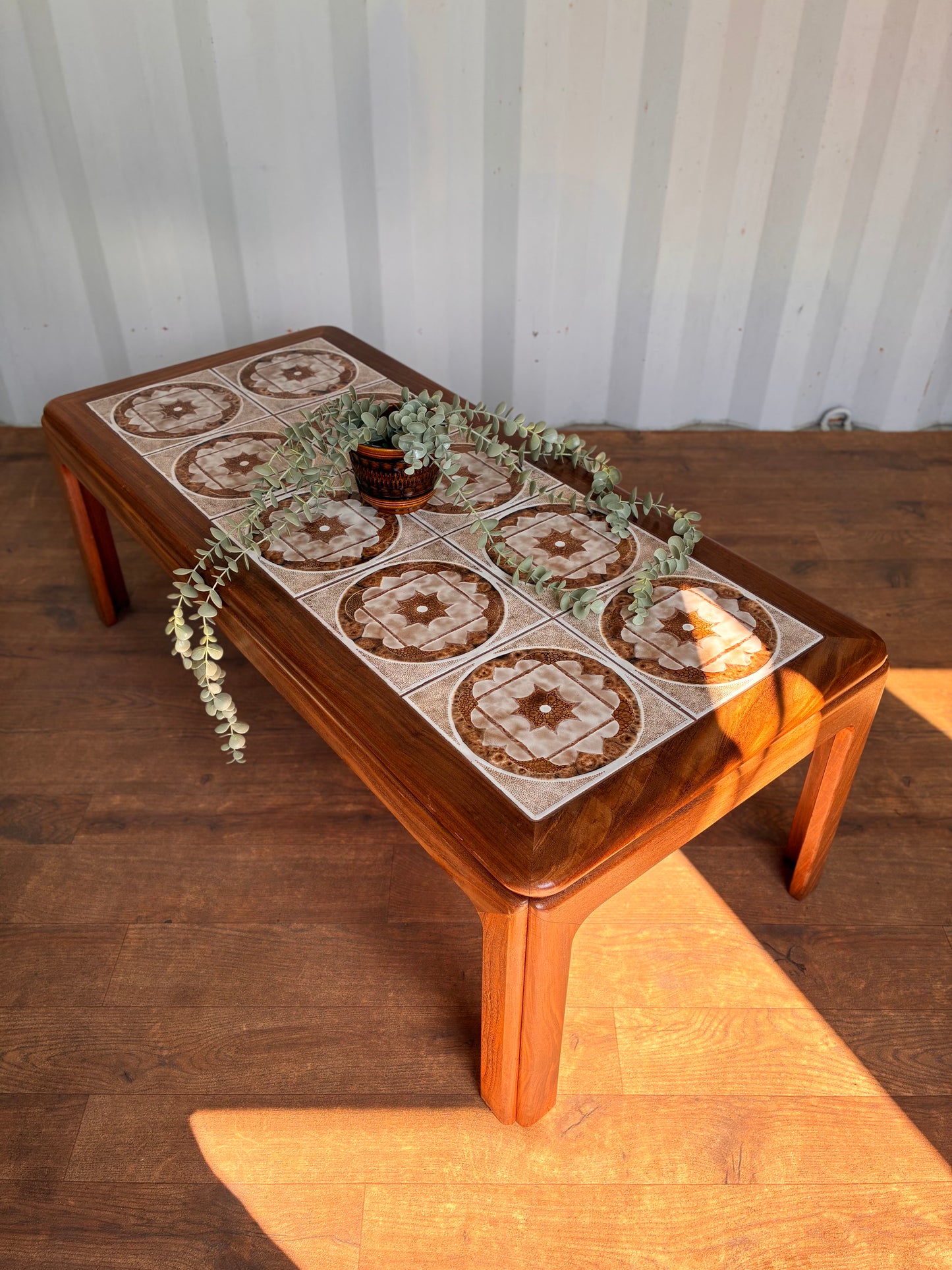 G Plan Teak Coffee Table with Tiled Top – Vintage Retro Tile Inlay Table – Mid-Century