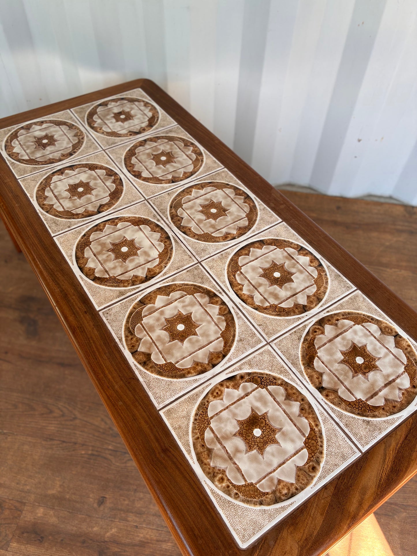 G Plan Teak Coffee Table with Tiled Top – Vintage Retro Tile Inlay Table – Mid-Century