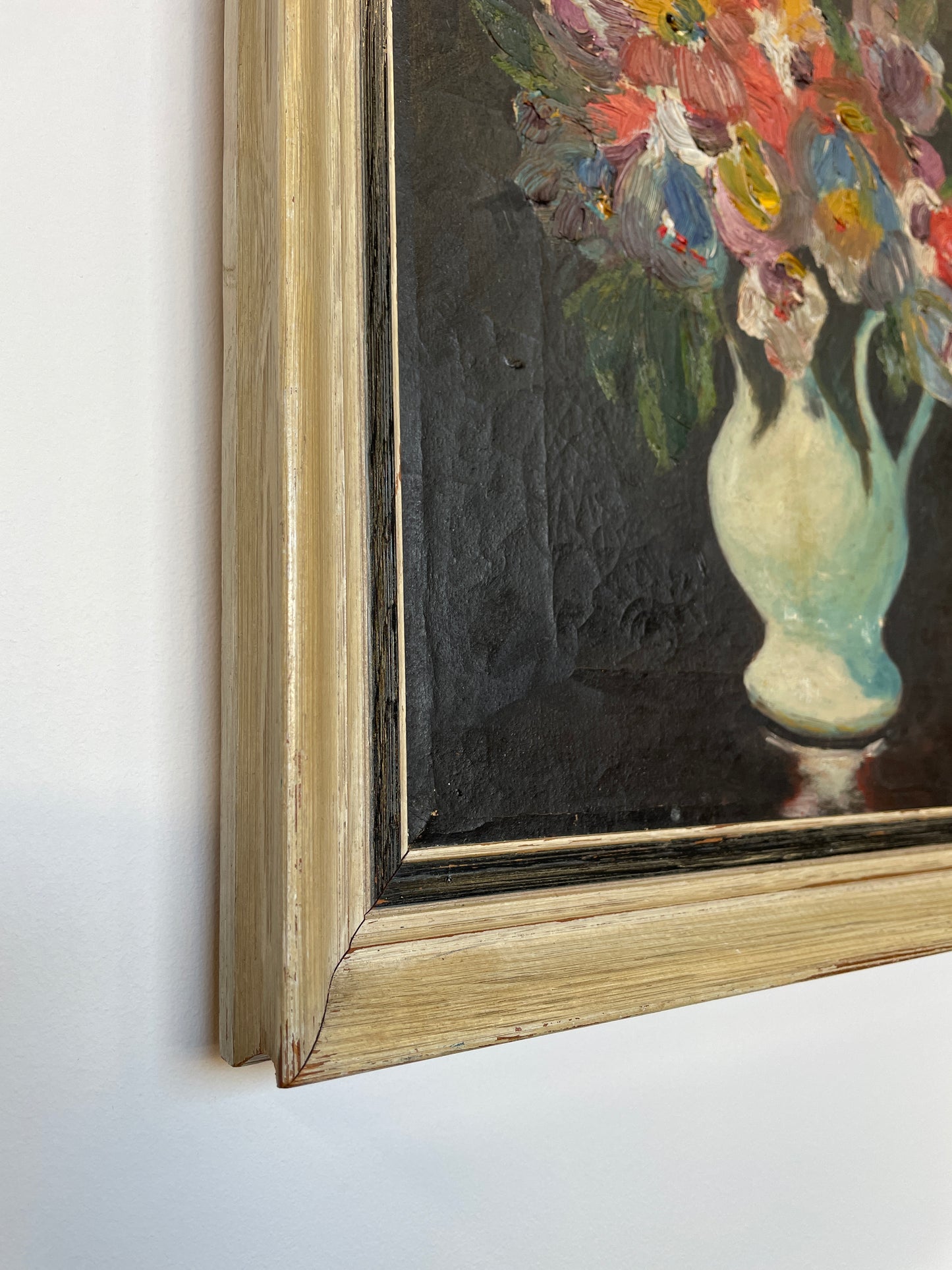 Vintage Danish Floral Still Life Oil Painting – Framed Mid-Century Art