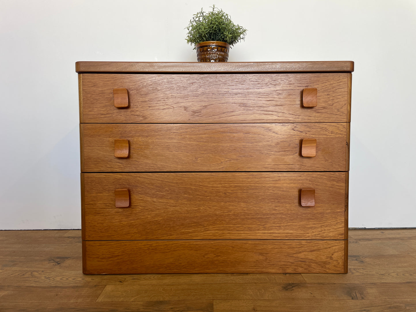 Vintage Stag Chest of Drawers – Mid-Century Modern 3 Drawer Teak Dresser