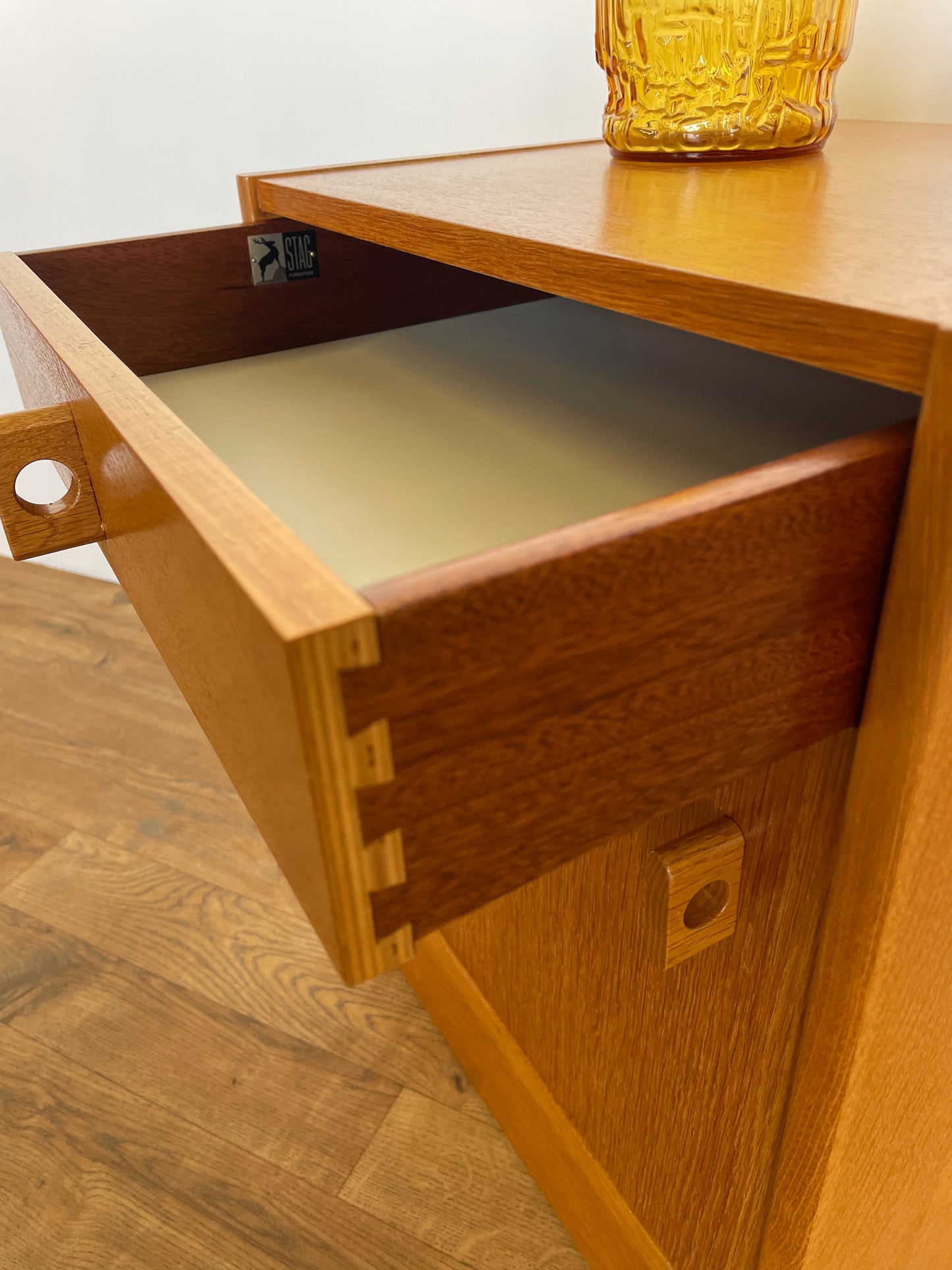 Mid-Century Stag Bedside Cabinet – Vintage Teak Nightstand