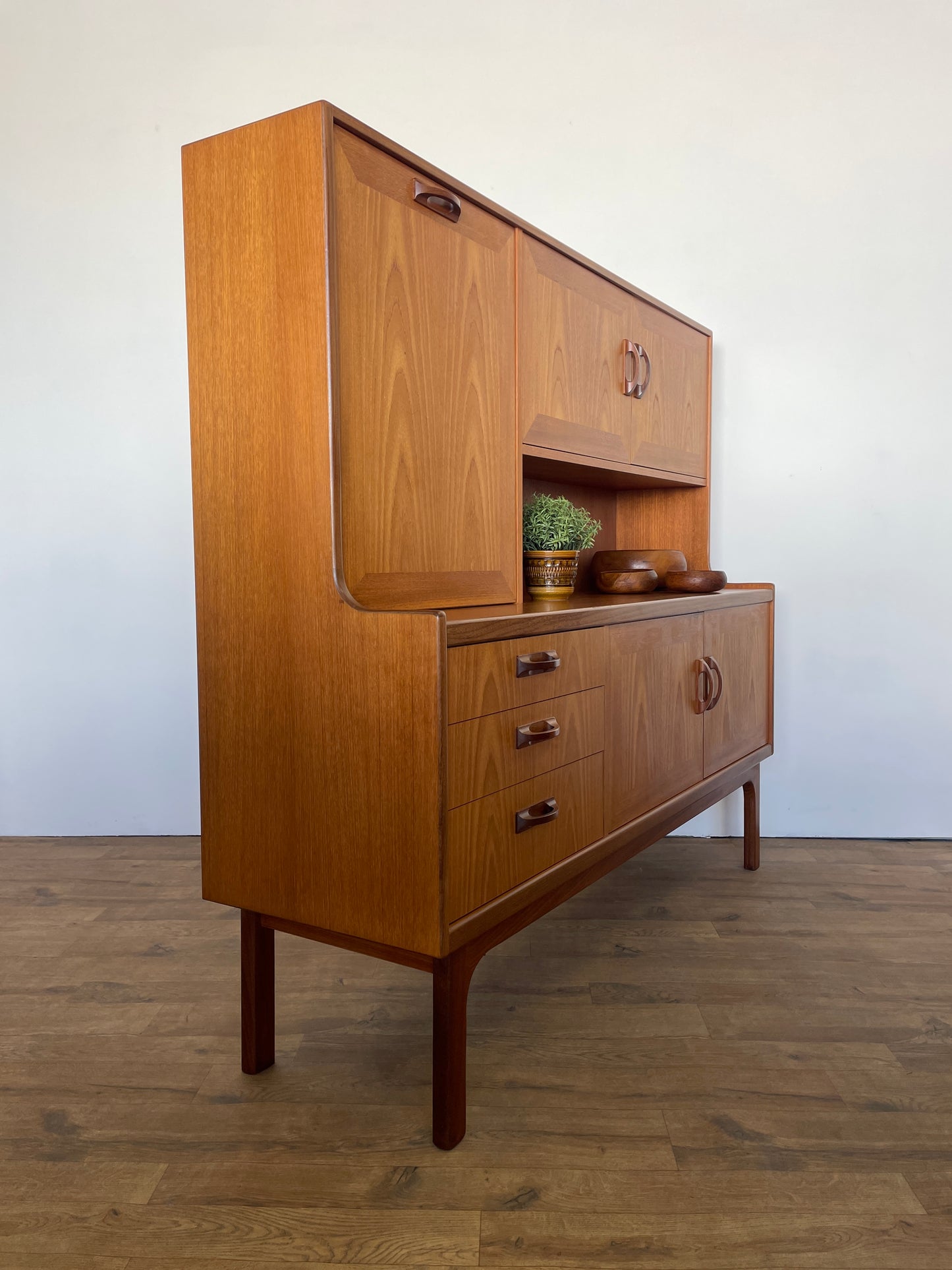Vintage G Plan Sierra Highboard – Mid Century Modern Teak Cabinet (1960s)