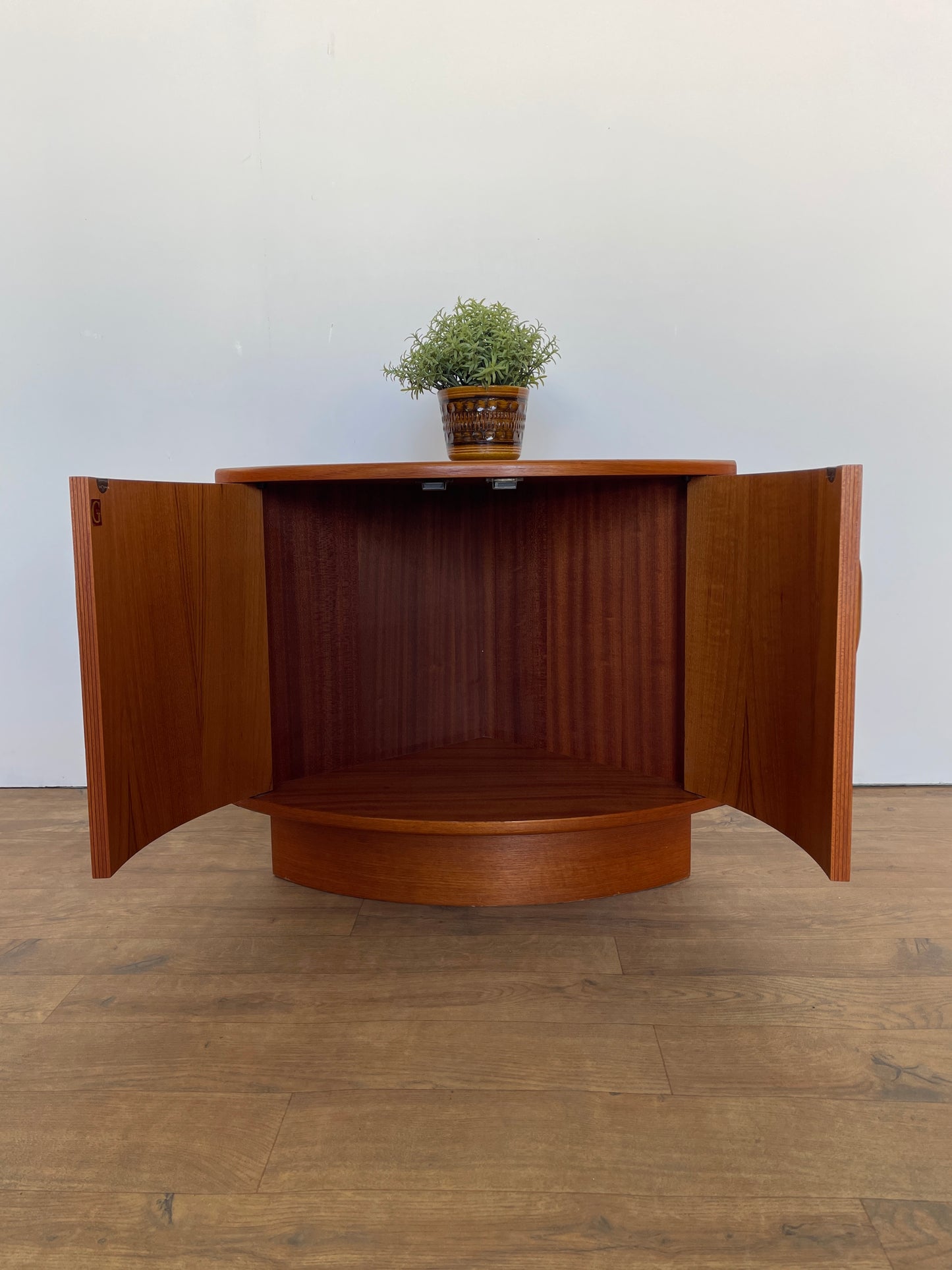 Vintage G Plan Teak Corner Cabinet – Mid-Century Modern Storage Unit