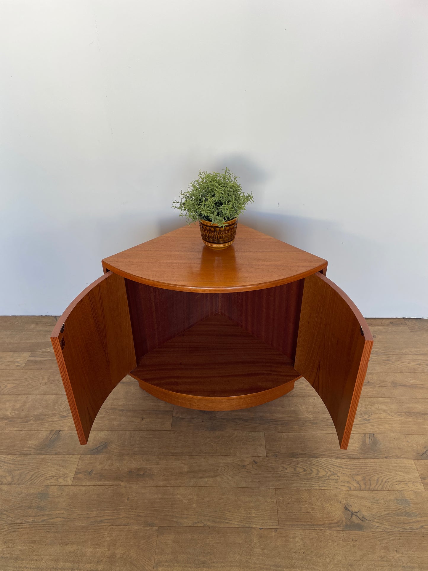 Vintage G Plan Teak Corner Cabinet – Mid-Century Modern Storage Unit