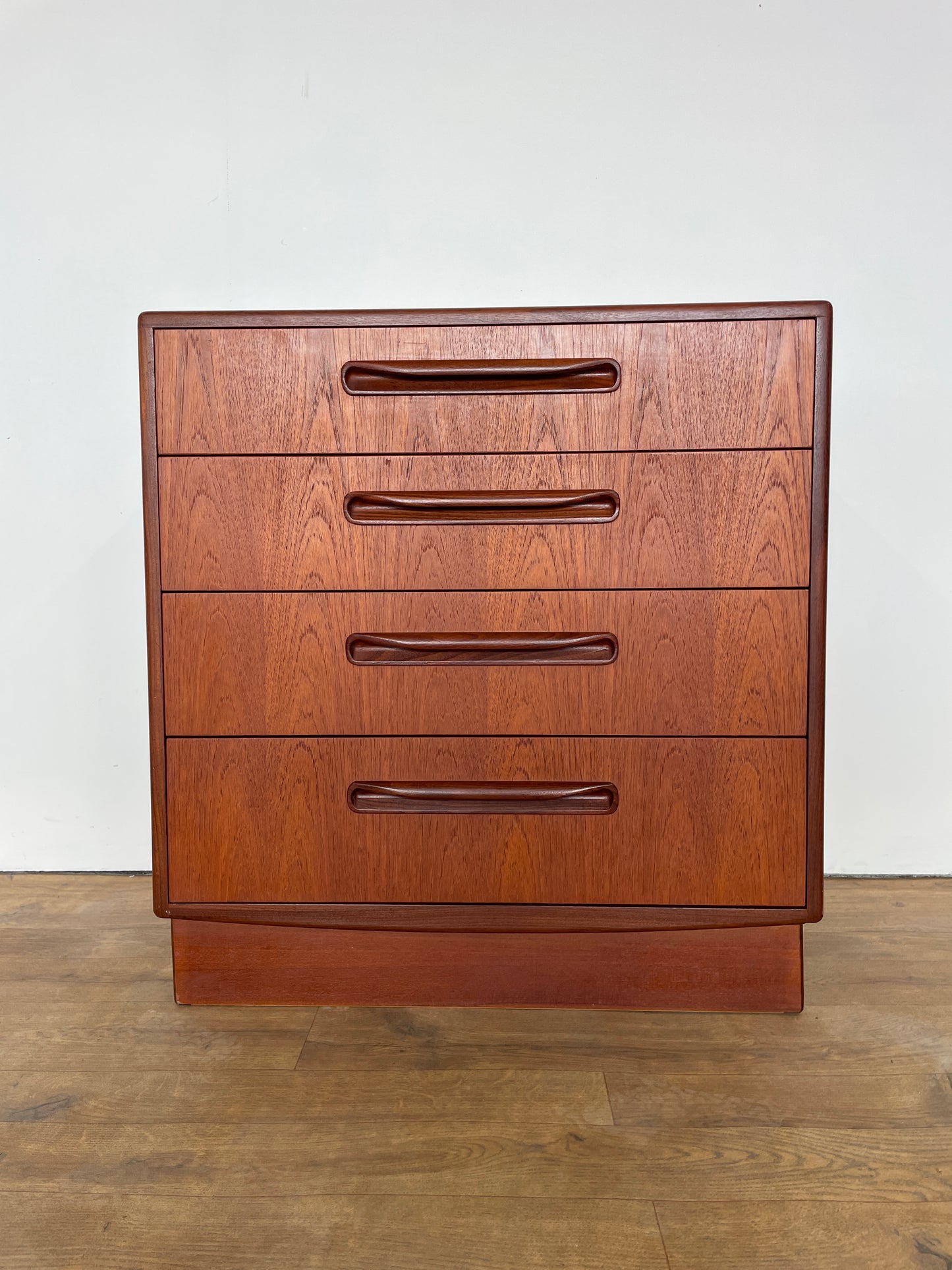 Mid-Century G Plan Fresco 4-Drawer Teak Chest of Drawers – Vintage Retro Storage