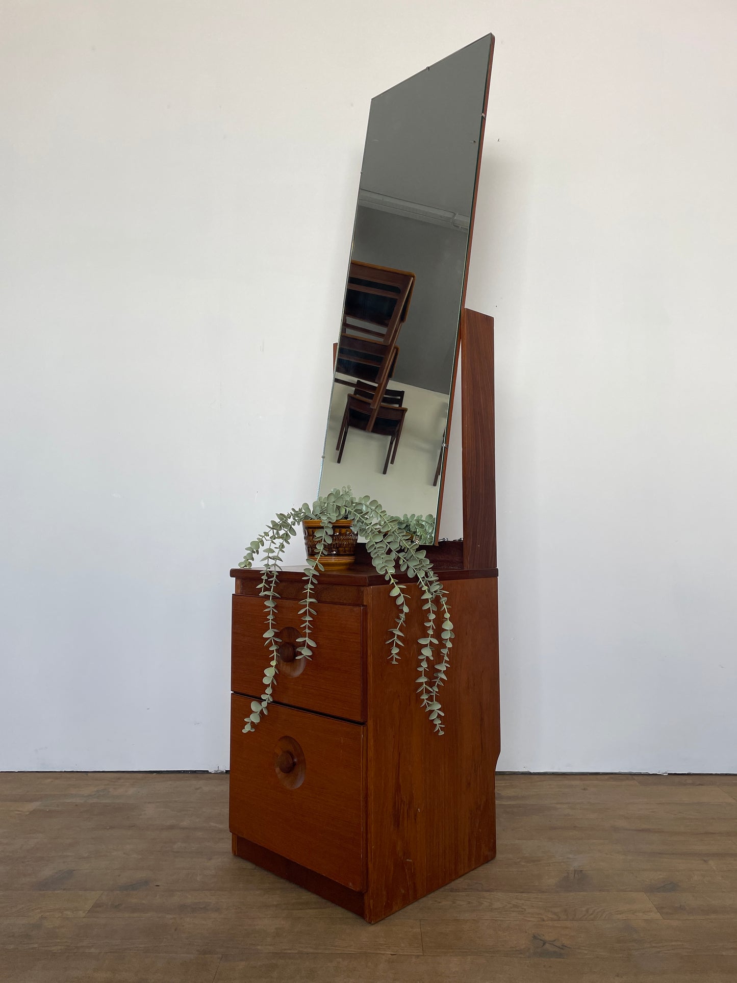 Vintage Meredew Cheval Mirror with Drawers – Mid-Century Modern Teak