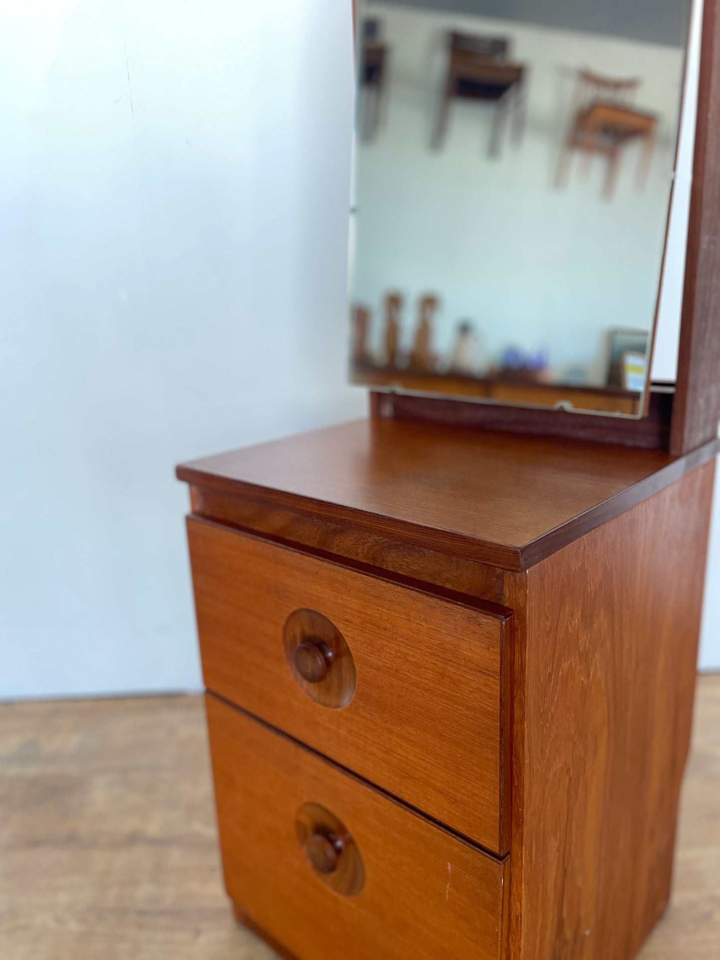 Vintage Meredew Cheval Mirror with Drawers – Mid-Century Modern Teak