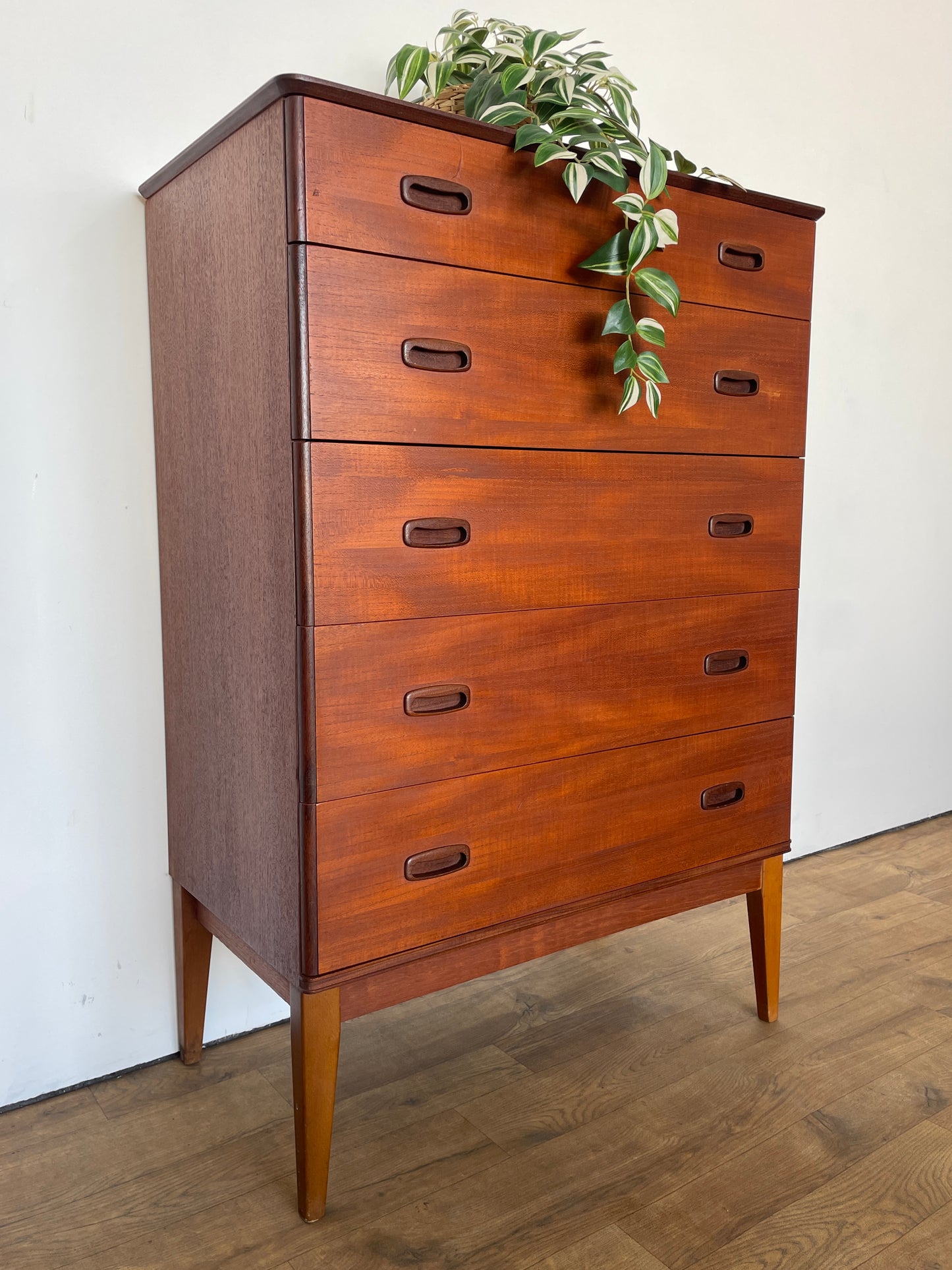 Mid-Century Austin Suite Teak Tallboy Chest of Drawers – 5 Drawer Vintage Storage
