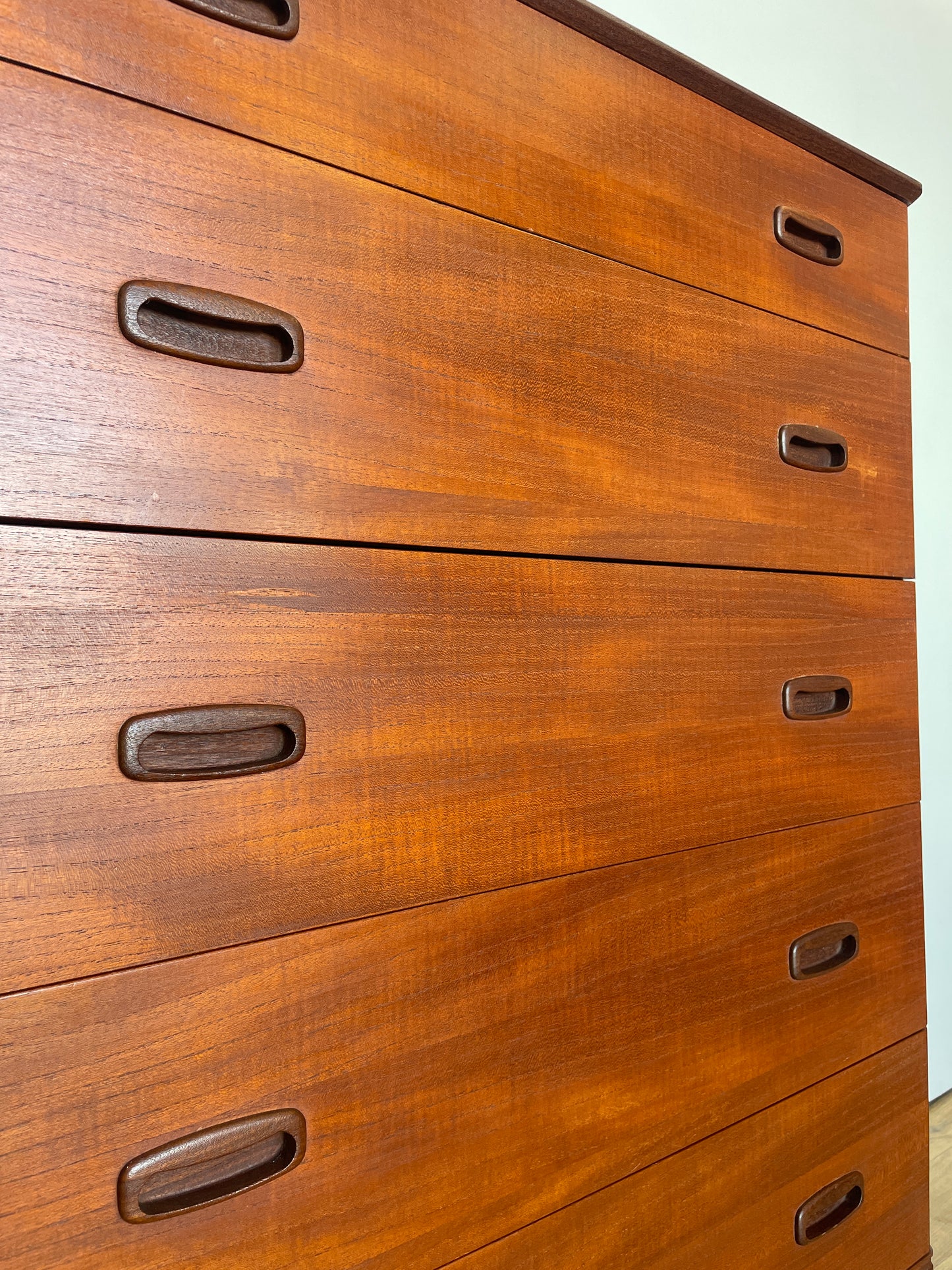 Mid-Century Austin Suite Teak Tallboy Chest of Drawers – 5 Drawer Vintage Storage