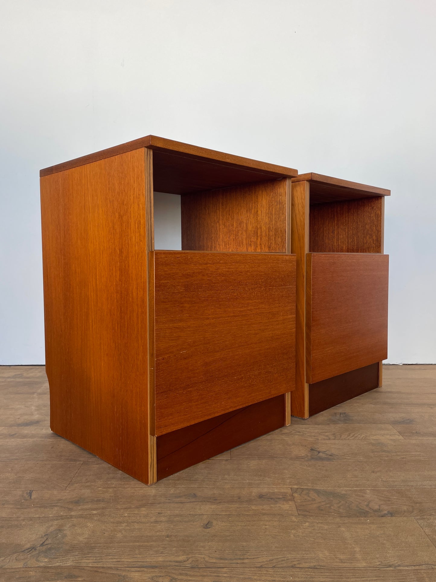 Pair of Vintage Teak Mid-Century Bedside Cabinets – 1960s Scandinavian Style