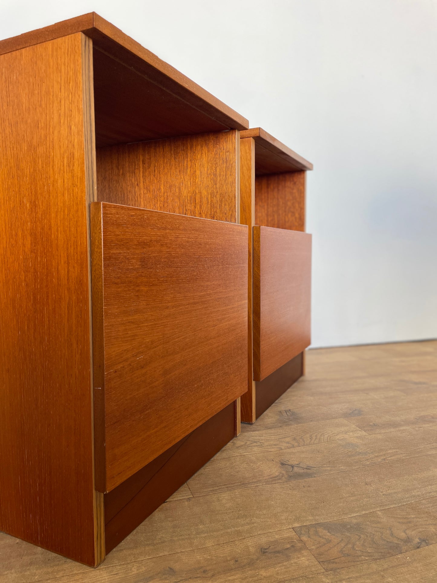 Pair of Vintage Teak Mid-Century Bedside Cabinets – 1960s Scandinavian Style
