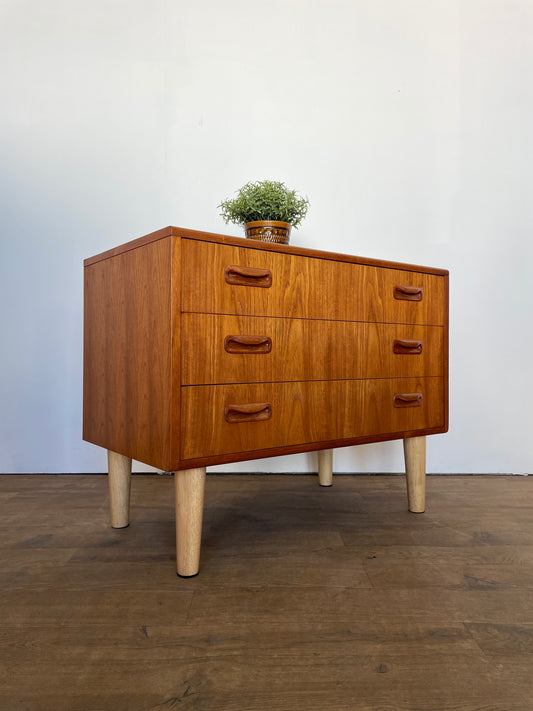 Vintage Teak G Plan Chest of 3 Drawers – Mid-Century Modern