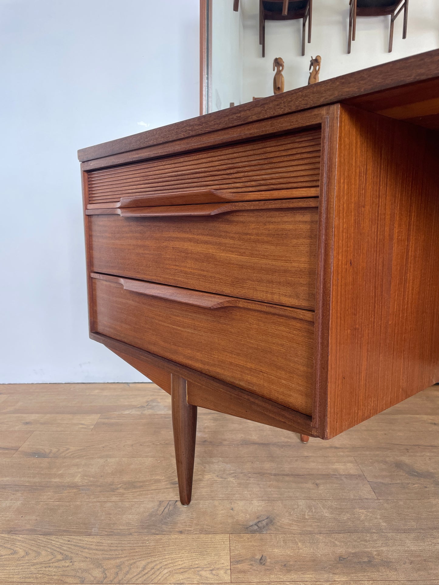 Vintage Teak Mid-Century Dressing Table with Mirror by Newton & White