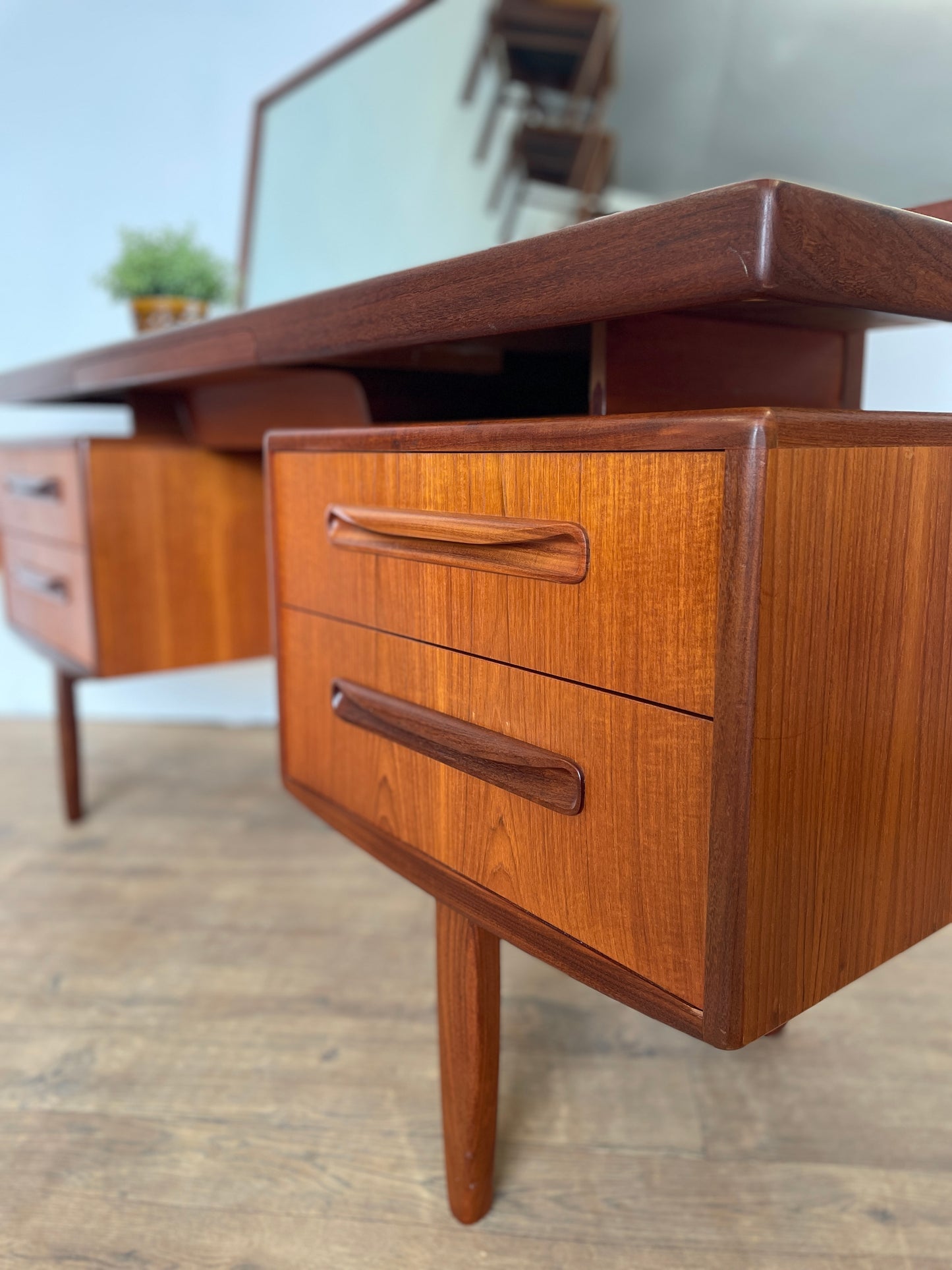 Vintage G Plan Fresco Teak Floating Top Dressing Table – Mid Century Modern