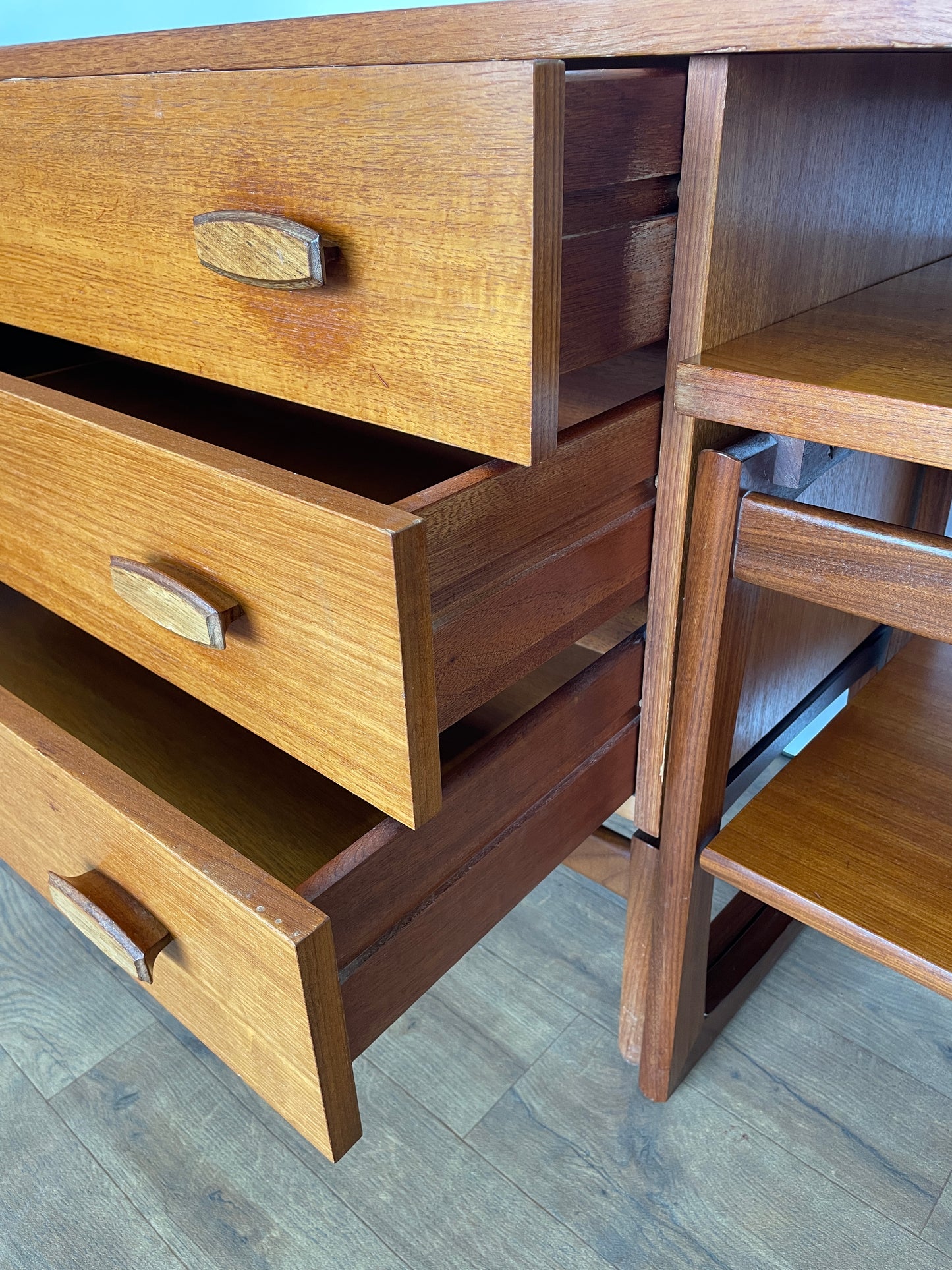 Mid-Century VB Wilkins G-Plan Quadrille Teak Modular Dressing Table with Mirror