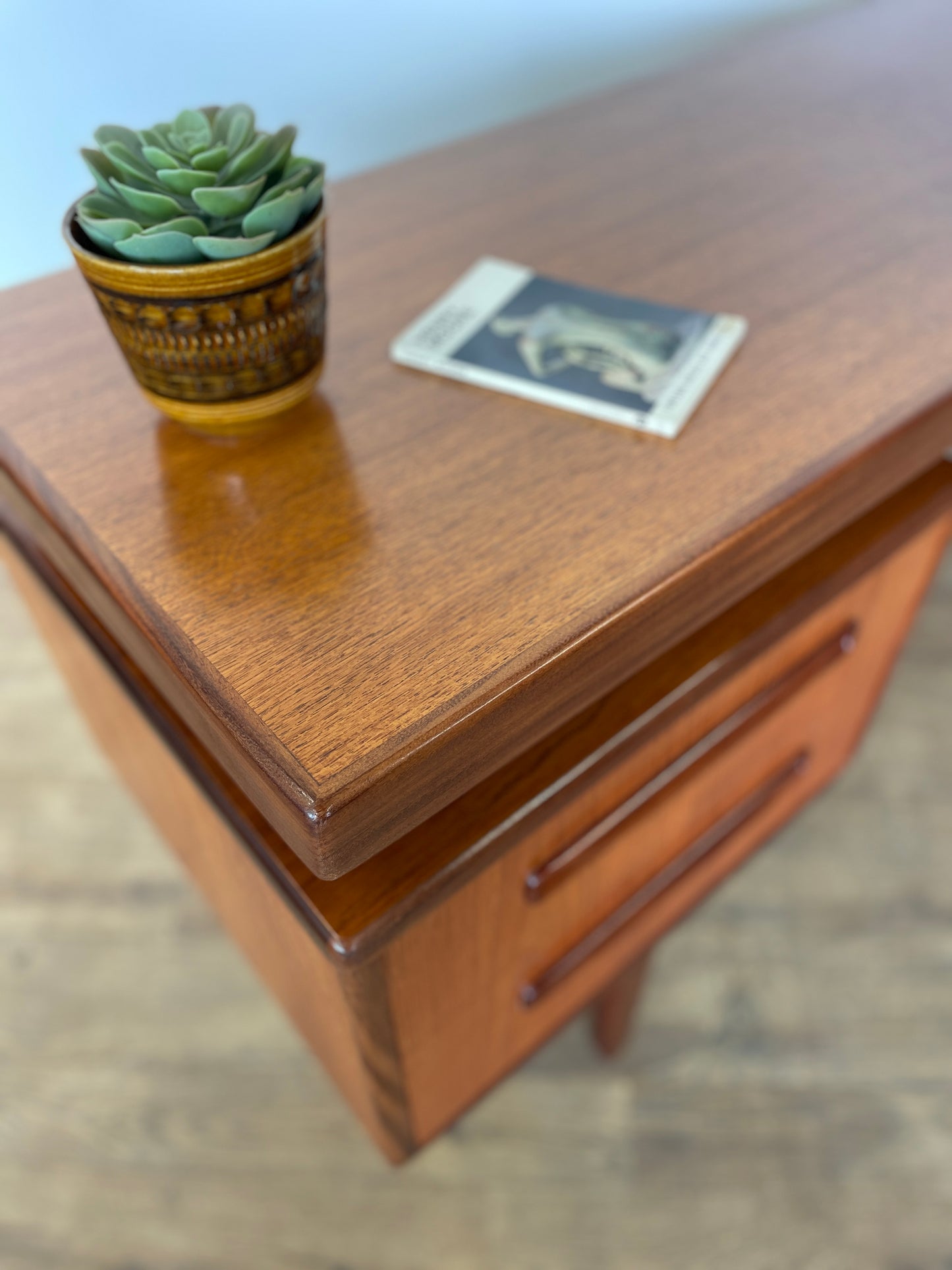 Vintage G Plan Fresco Teak Floating Top Desk – Mid Century Modern