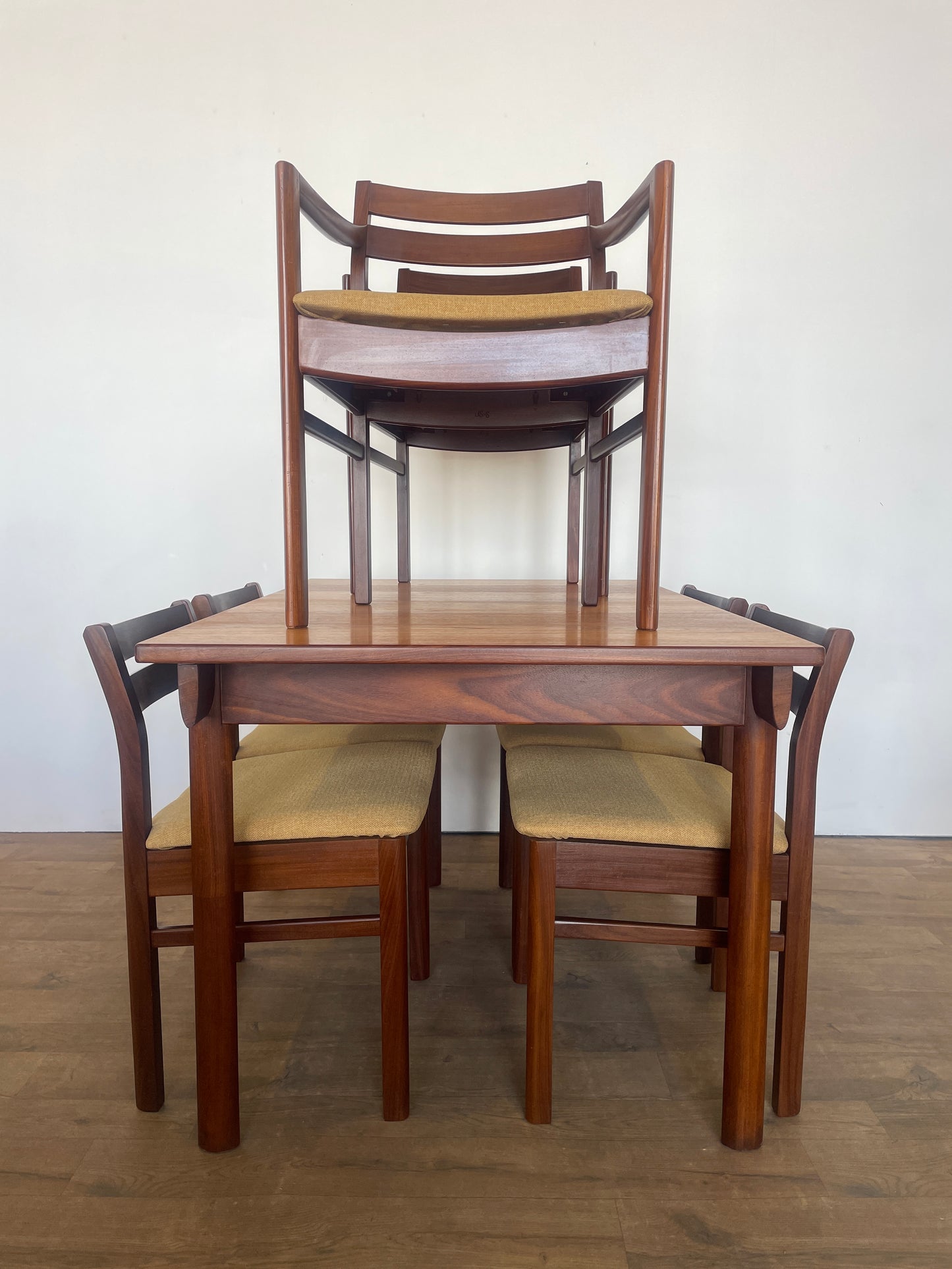 White & Newton Teak Extendable Dining Table & 6 Chairs – Mid-Century