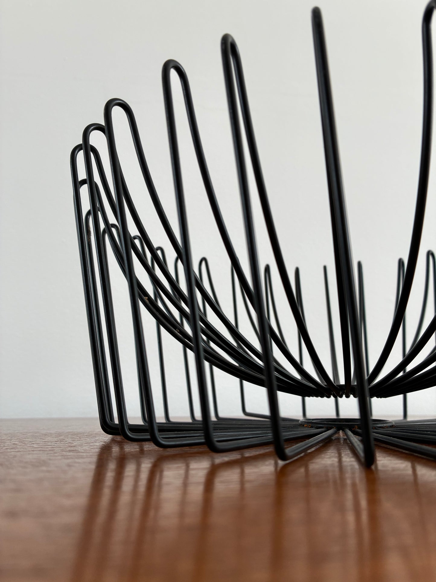 Vintage IKEA Black Wire Fruit Bowl | Sculptural Mid-Century Modern Style Metal Centrepiece Bowl