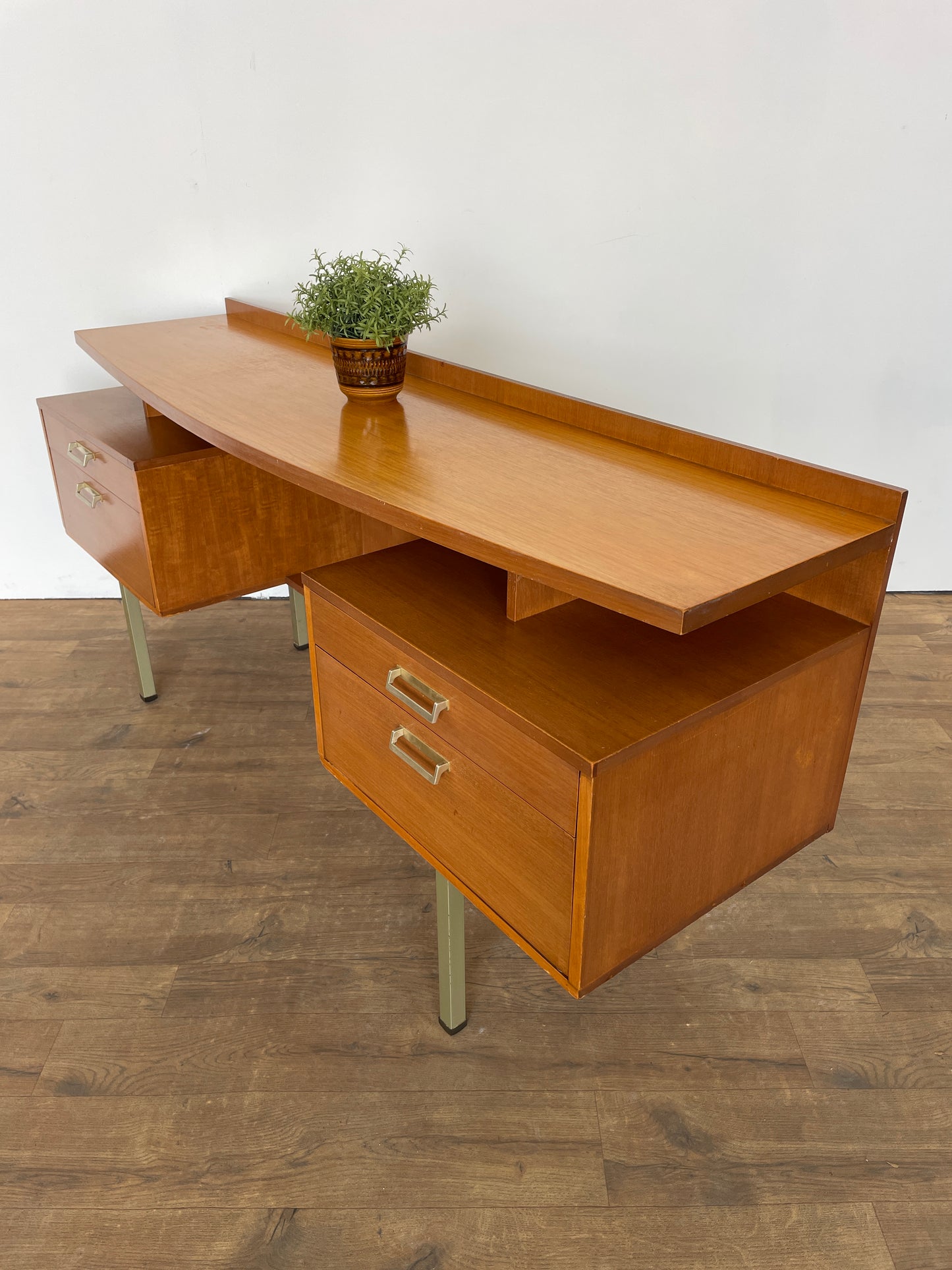 Mid-Century G Plan Limba Desk/Dressing Table by Leslie Dandy, 1960s UK