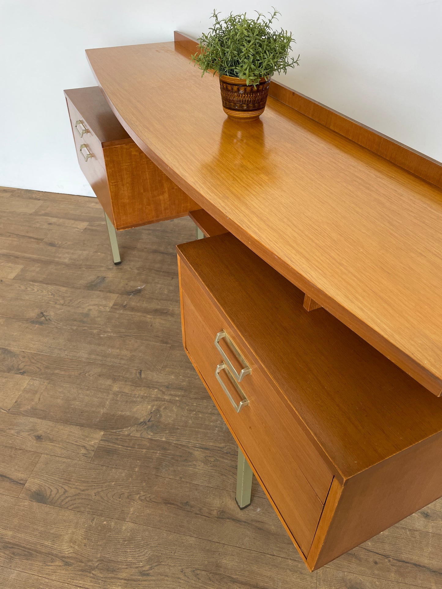 Mid-Century G Plan Limba Desk/Dressing Table by Leslie Dandy, 1960s UK