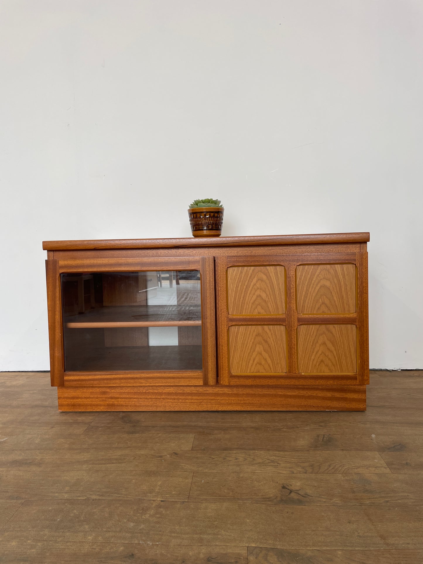 Mid-Century Nathan Teak TV Cabinet – Retro Media Unit, 1960s British Design
