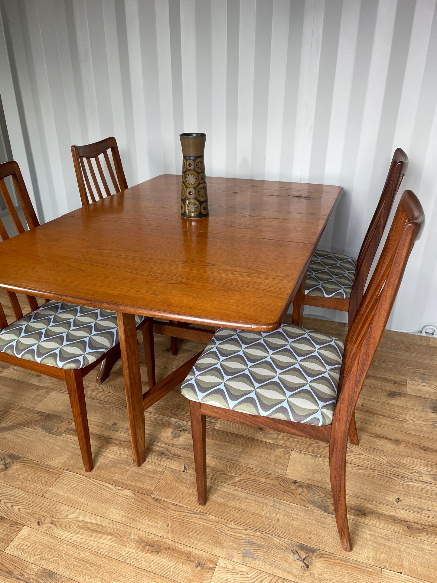 G Plan Drop Leaf Table & 4 Dining Chairs - Set Folding Teak Vintage Mid-Century