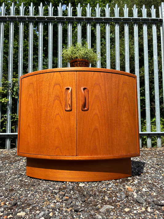 G Plan Teak Corner Cupboard / Bedside Cabinet with Curved Doors - Mid-Century / Vintage