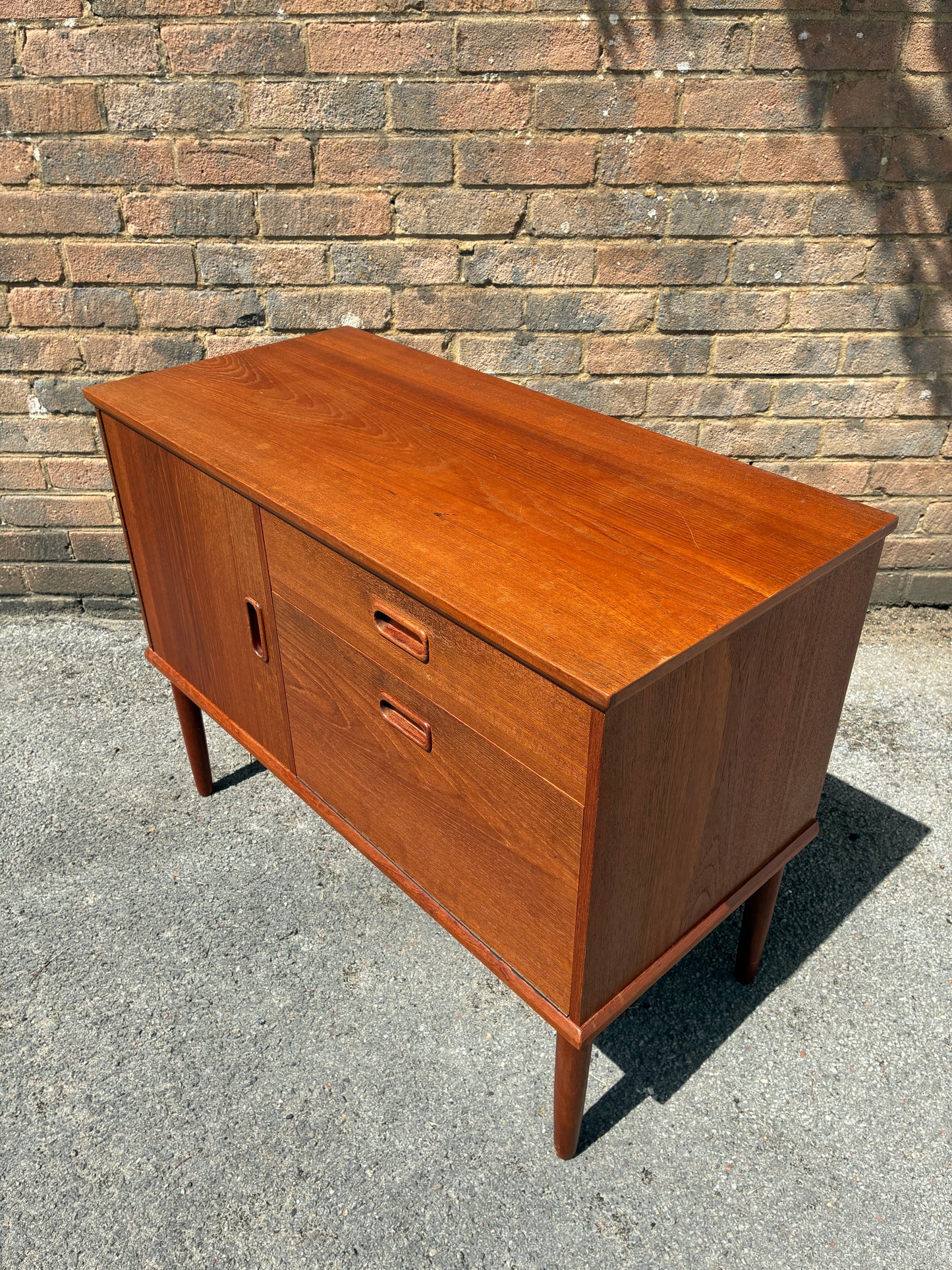 Mid-Century Danish Teak Cabinet / Compact Sideboard – Scandinavian Style Storage Unit