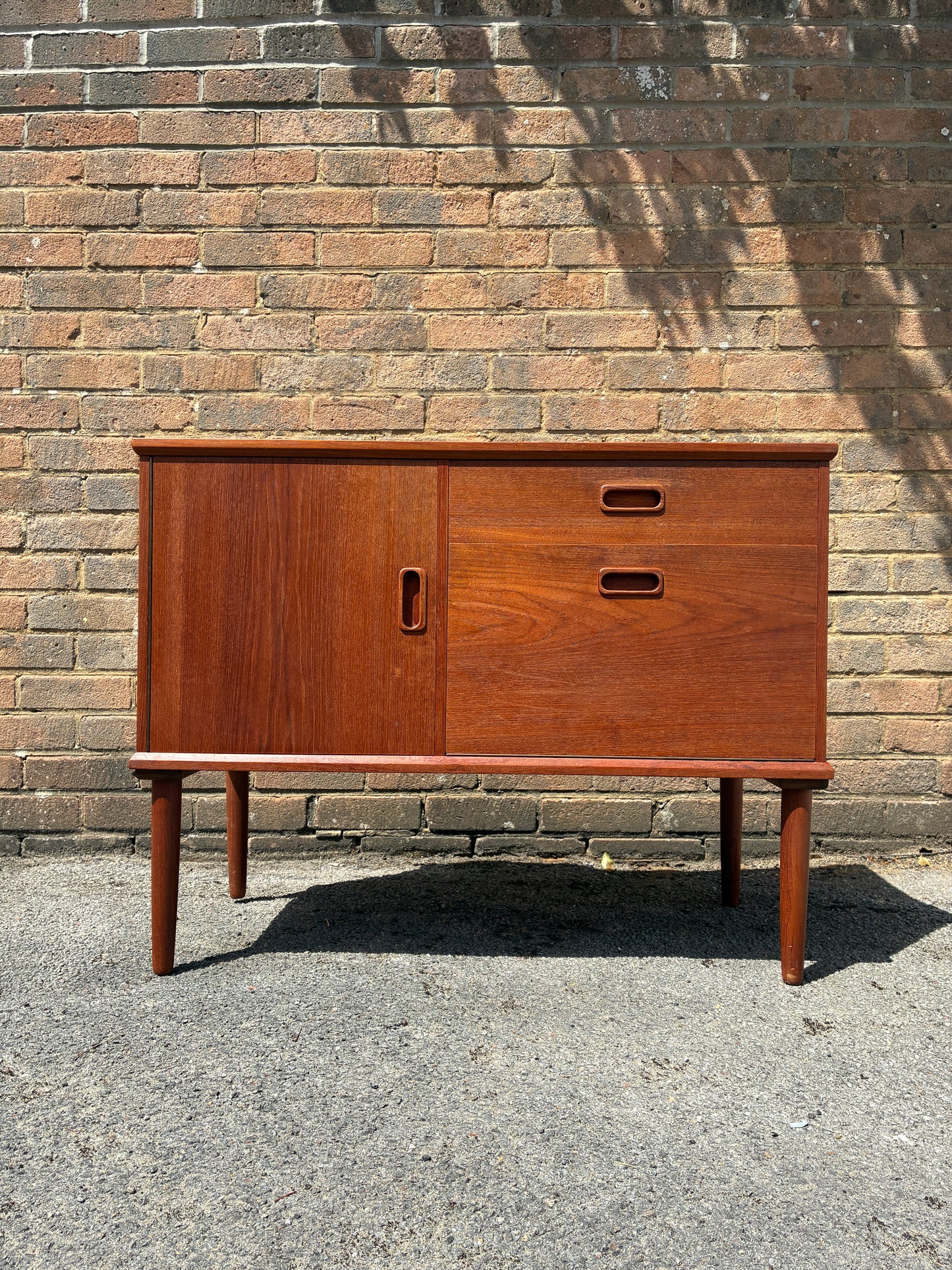 Mid-Century Danish Teak Cabinet / Compact Sideboard – Scandinavian Style Storage Unit