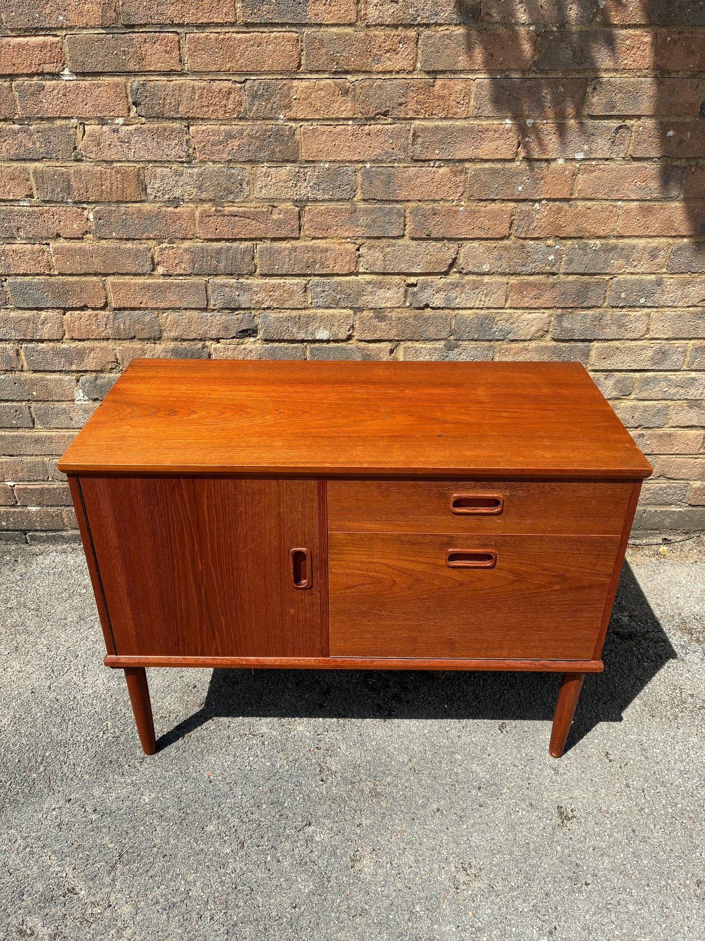 Mid-Century Danish Teak Cabinet / Compact Sideboard – Scandinavian Style Storage Unit