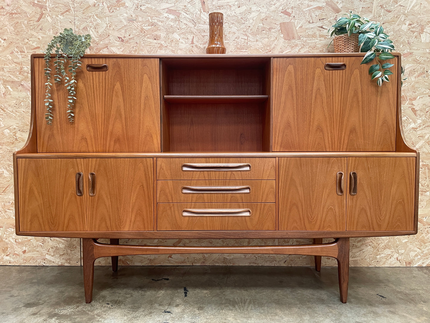 G Plan Sideboard Mid-Century - Teak Highboard
