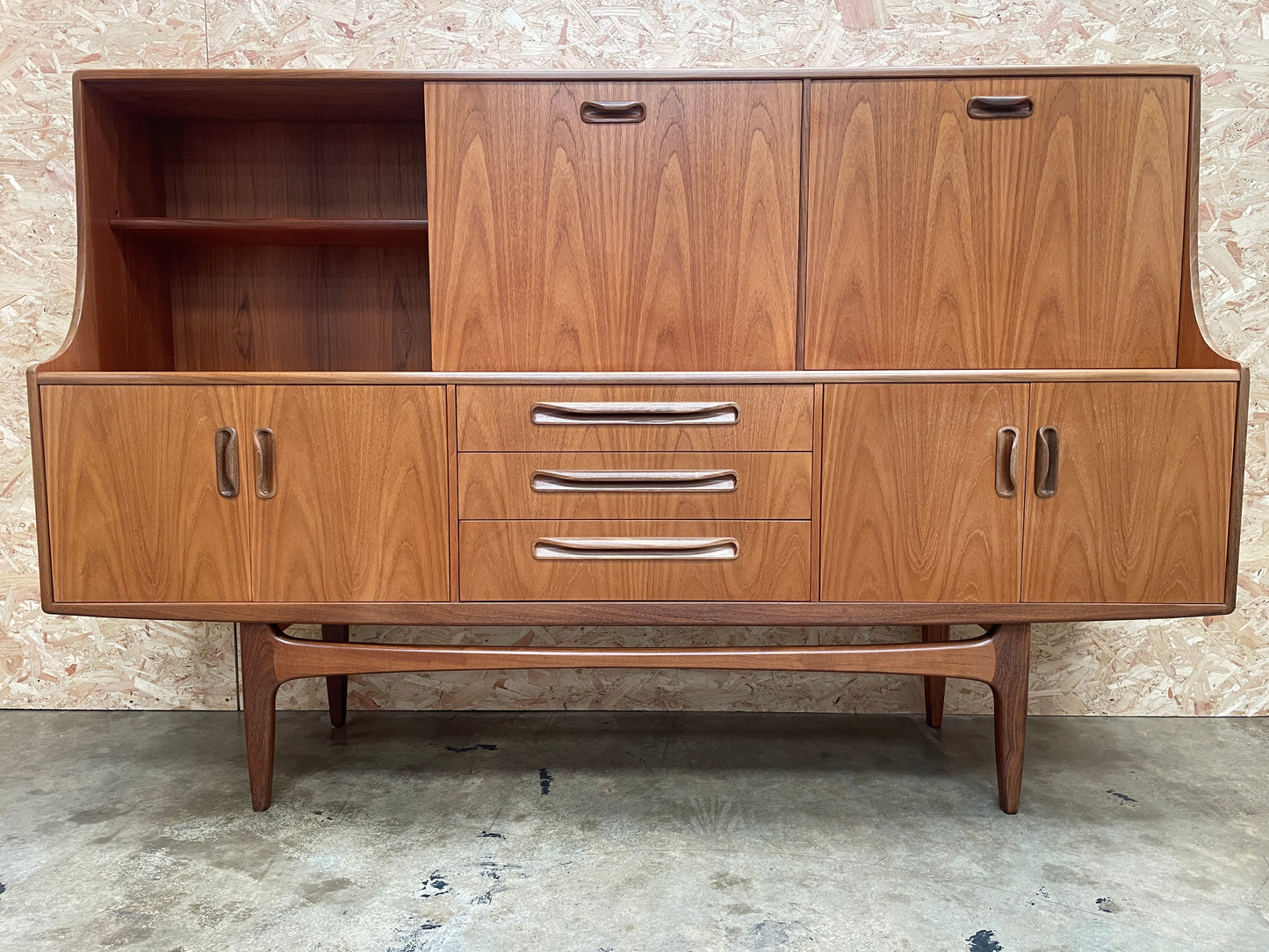 G Plan Sideboard Mid-Century - Teak Highboard