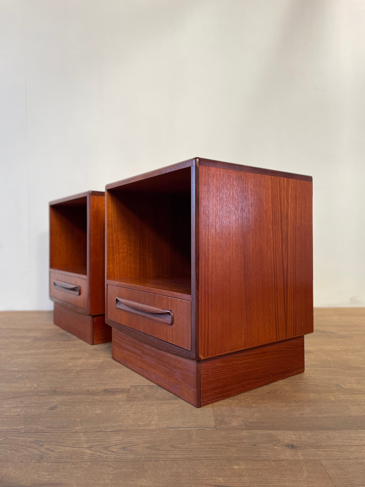 Mid-Century Teak G Plan Fresco Bedside Cabinets – Vintage 1970s Pair