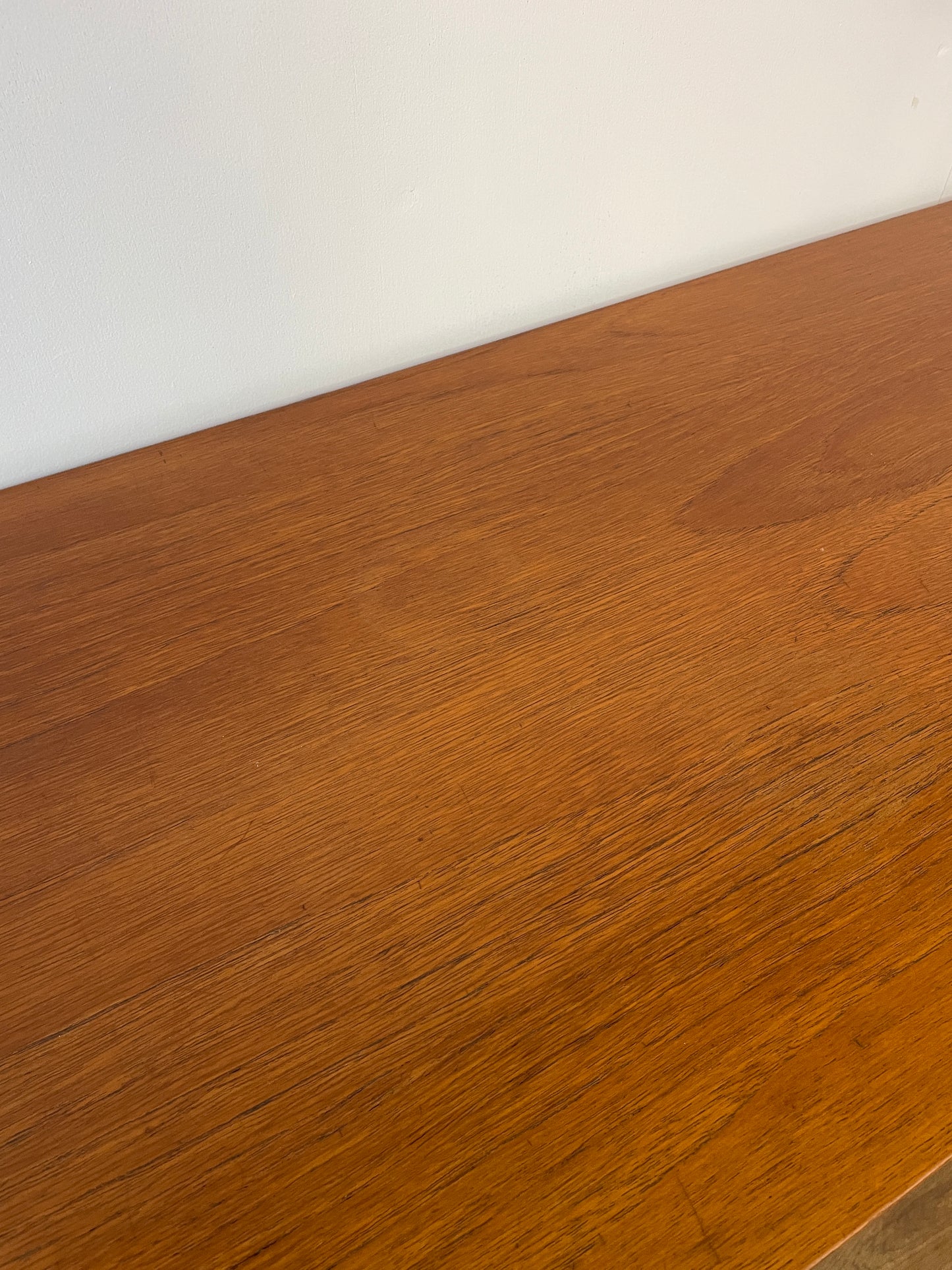 Mid-Century Teak Elliotts of Newbury Sideboard – Vintage 1960s British Long Sideboard 153cm