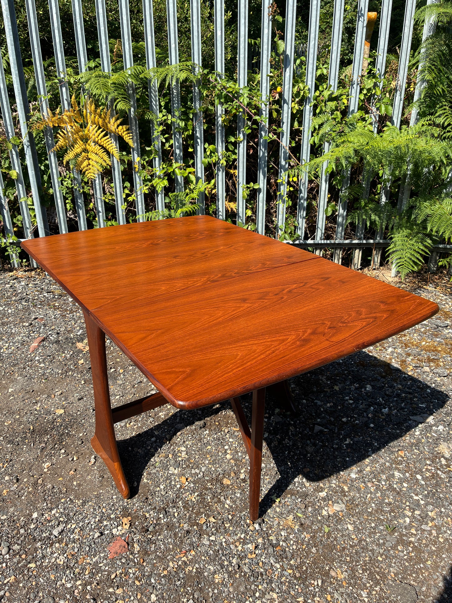 G Plan Mid-Century Teak Drop Leaf Dining Table | Vintage Folding Gateleg | Space Saving Extending | 91cm to 136cm