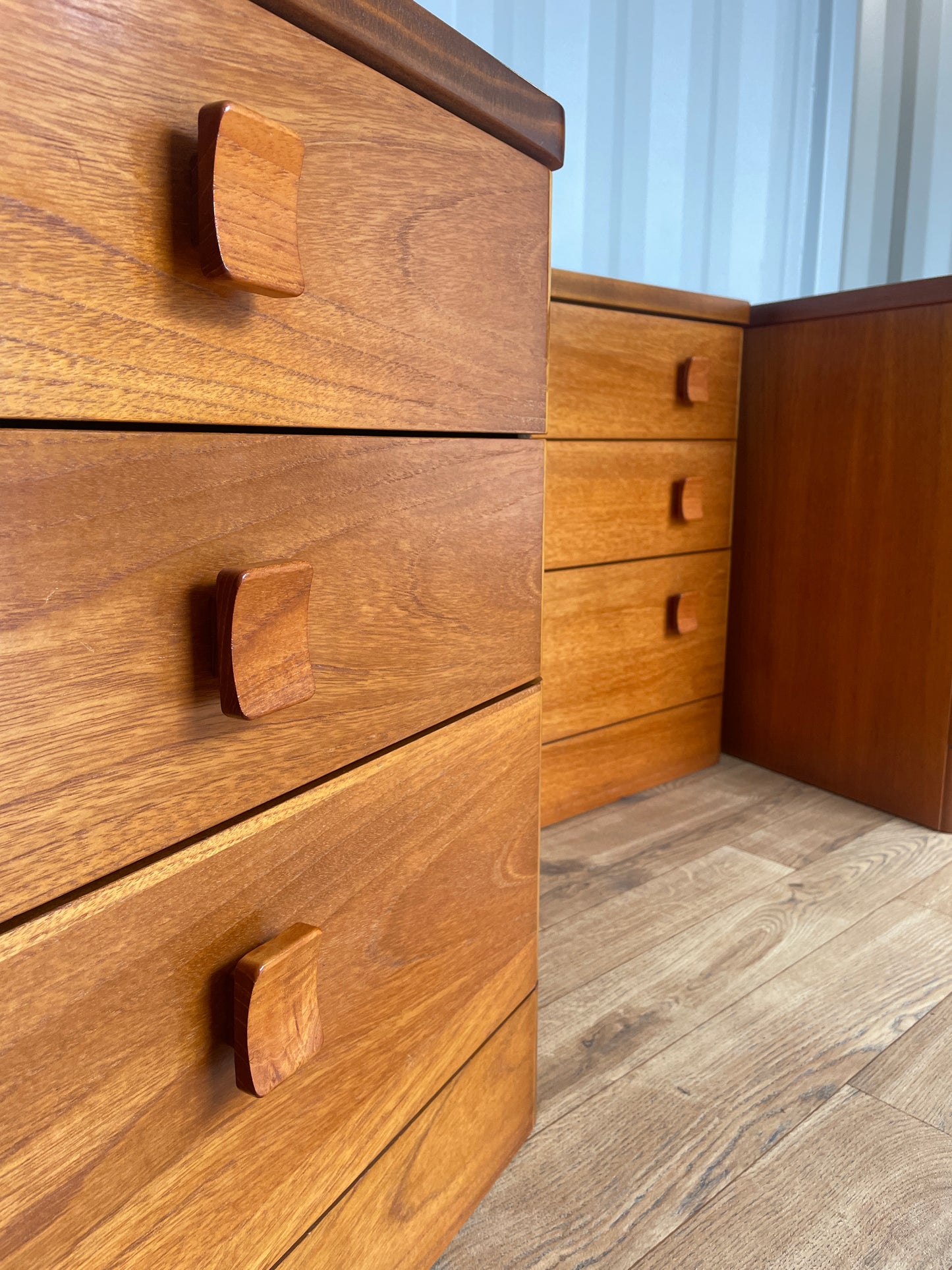 Stag Bedroom Teak Furniture Set - 2 x Bedsides & Chest of Drawers - Mid-Century / Vintage