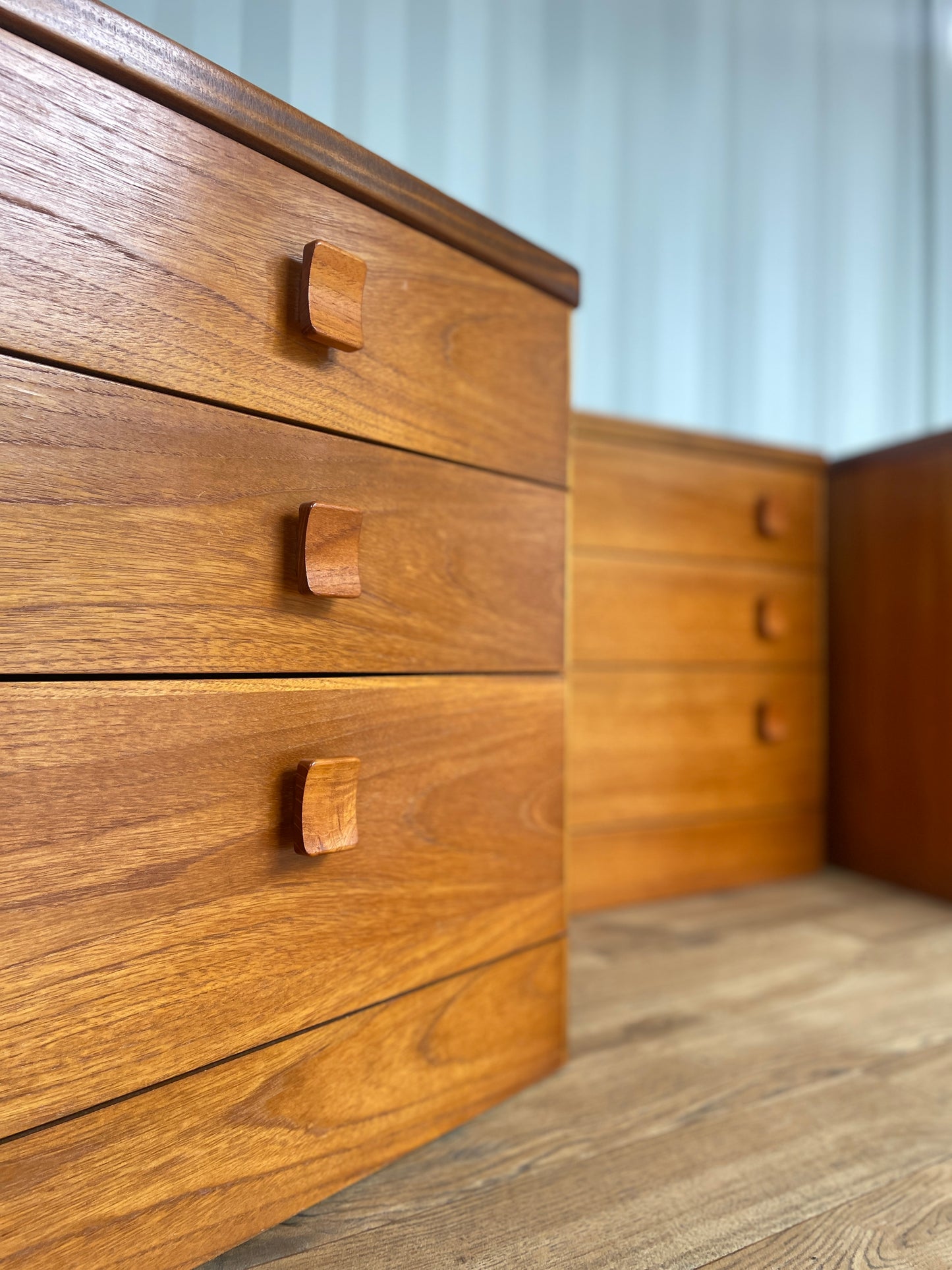 Stag Bedroom Teak Furniture Set - 2 x Bedsides & Chest of Drawers - Mid-Century / Vintage