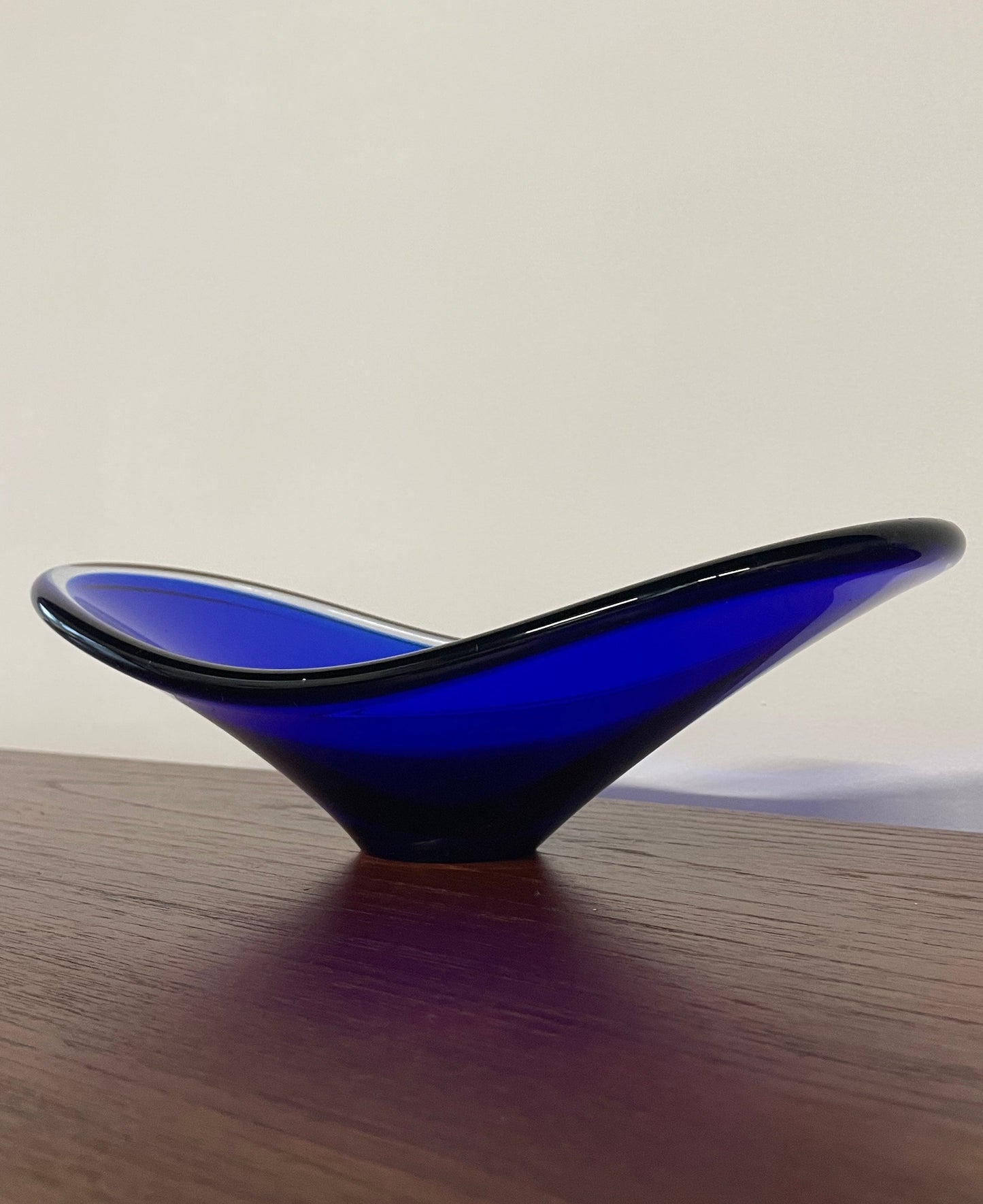 Mid-Century Blue Art Glass Dish | Sculptural Vintage Centrepiece Bowl | 29cm