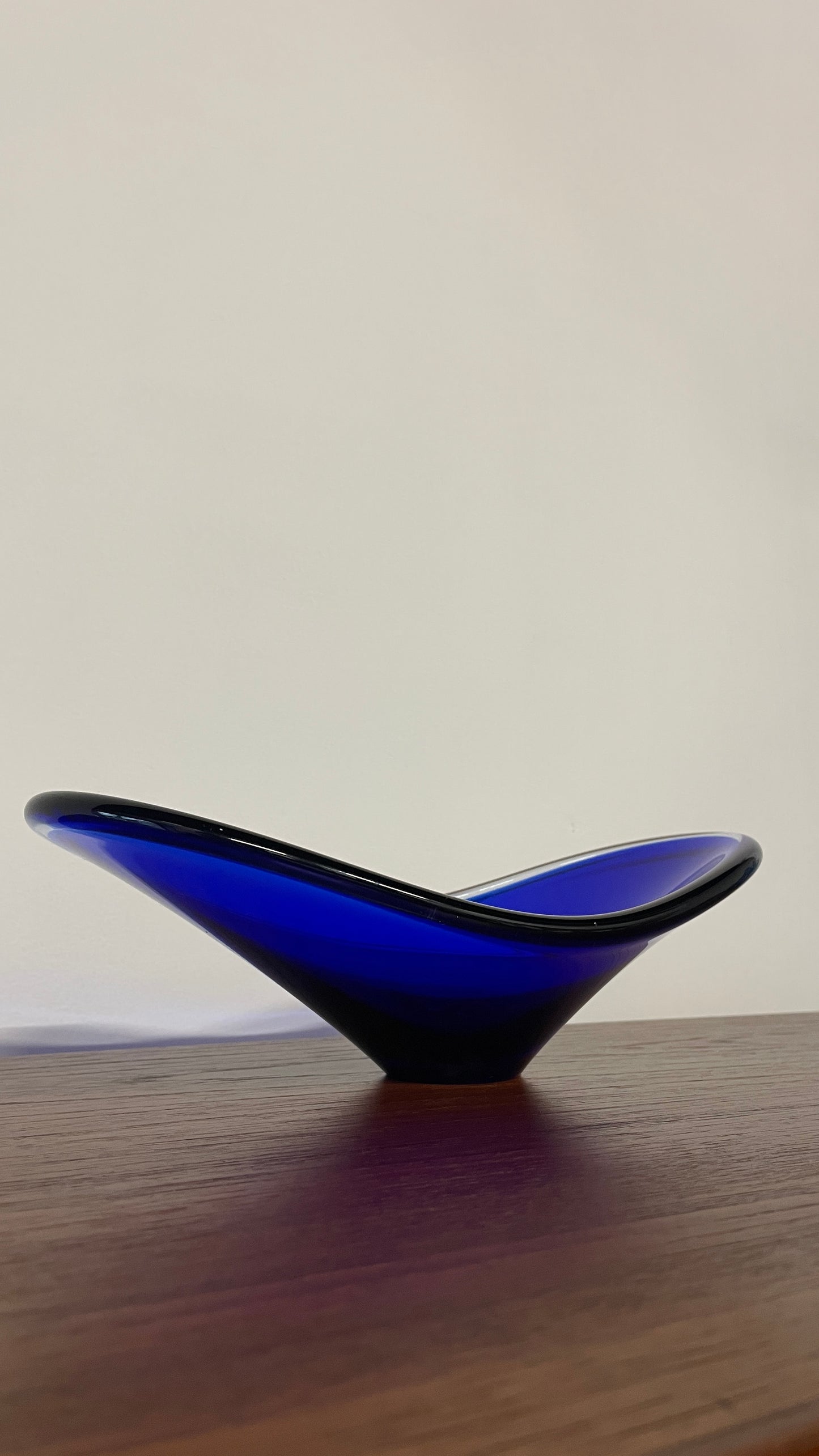 Mid-Century Blue Art Glass Dish | Sculptural Vintage Centrepiece Bowl | 29cm