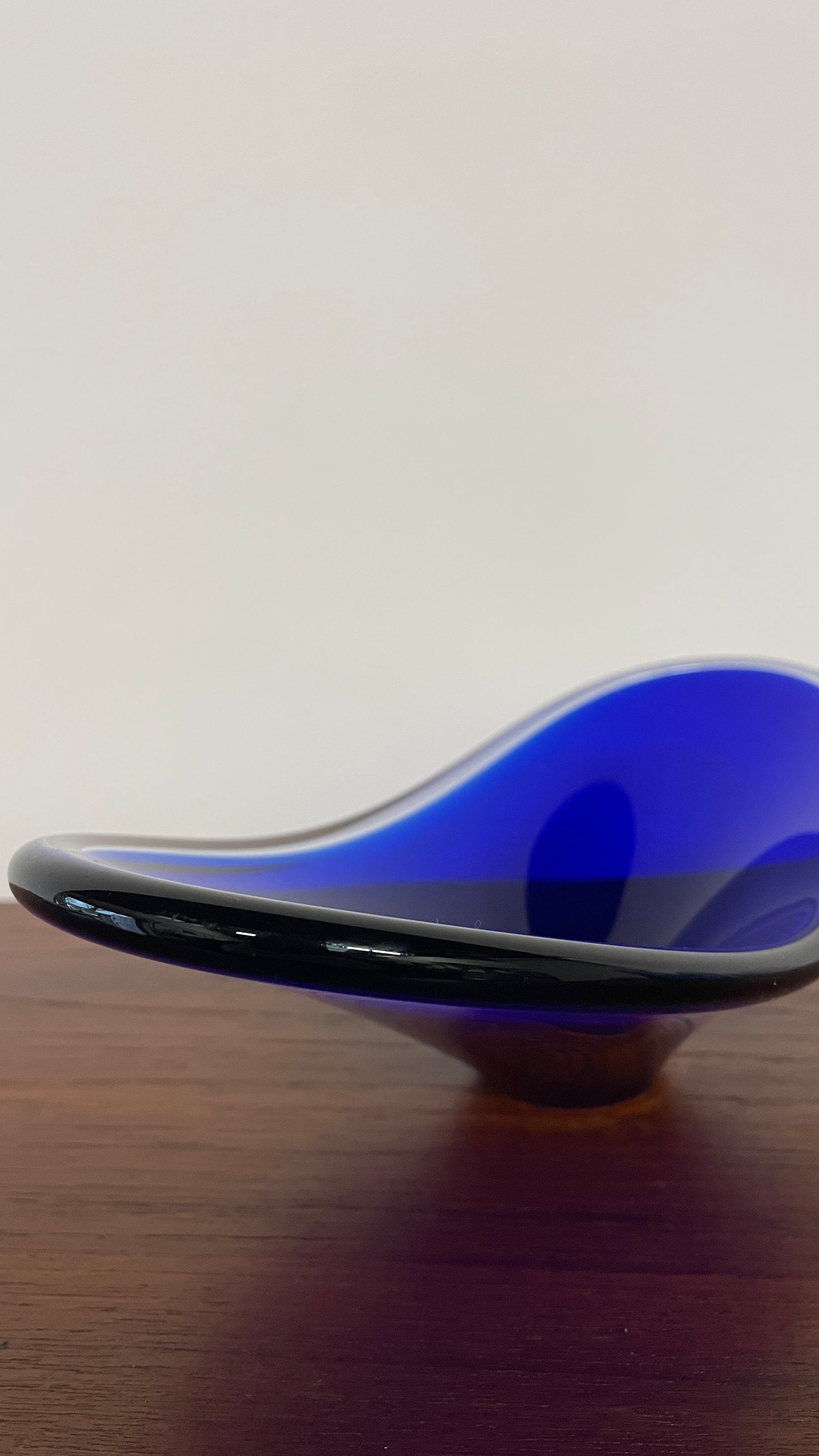 Mid-Century Blue Art Glass Dish | Sculptural Vintage Centrepiece Bowl | 29cm