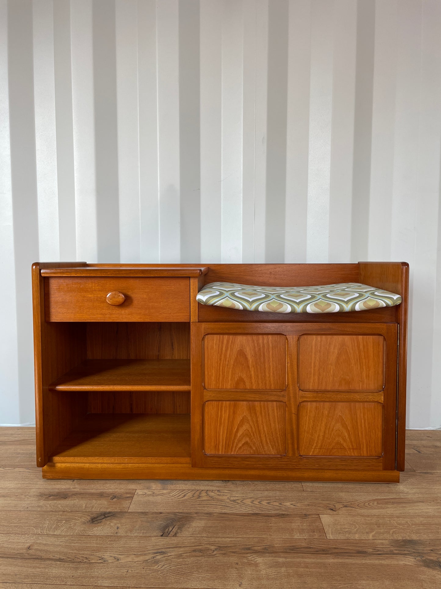 Nathan Mid Century Telephone Table Teak Hall Seat / Bench