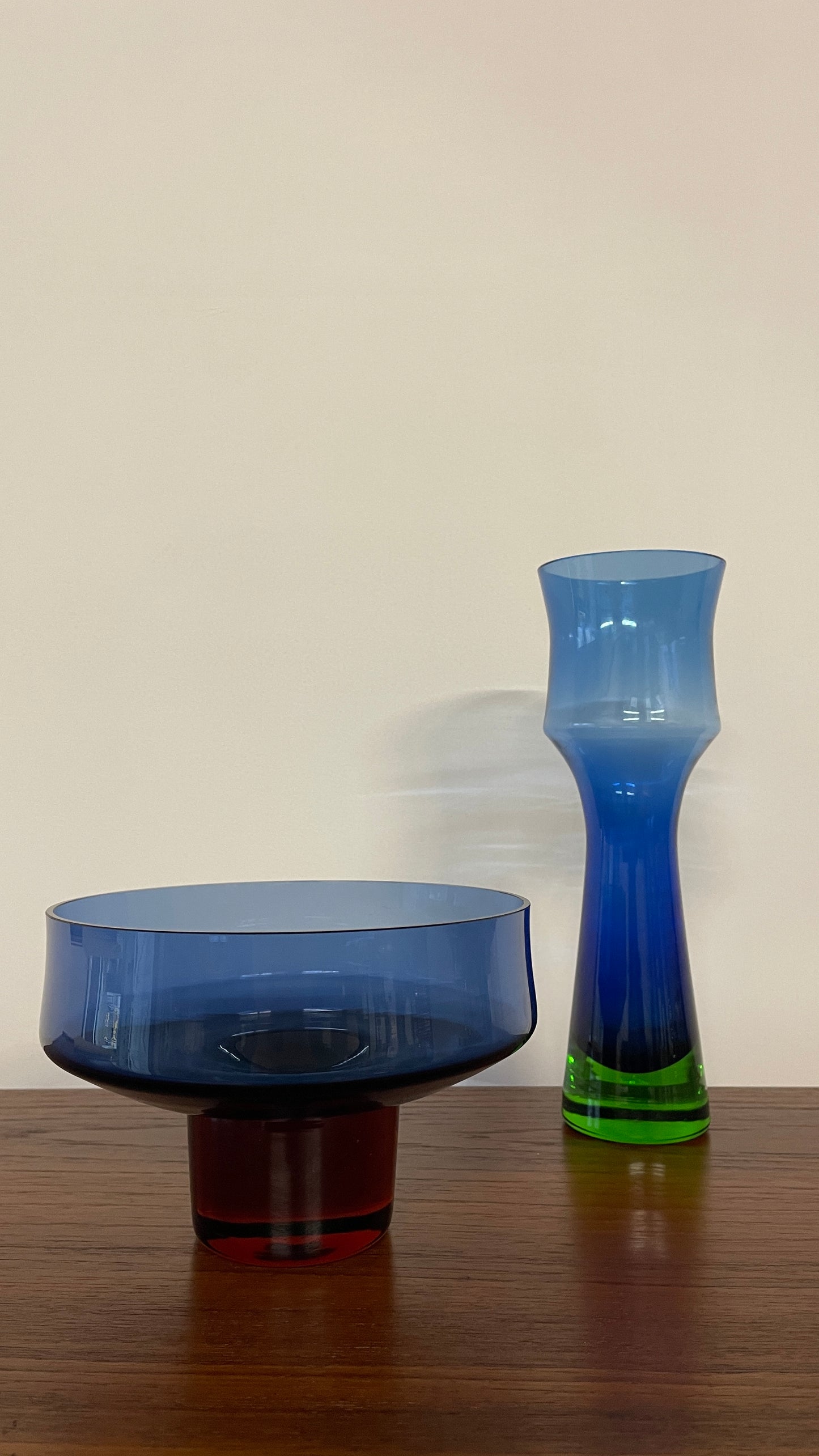 Mid-Century Swedish Blue & Green Art Glass Bowl by Bo Borgstrom for Åseda Glasbruk, 1960s