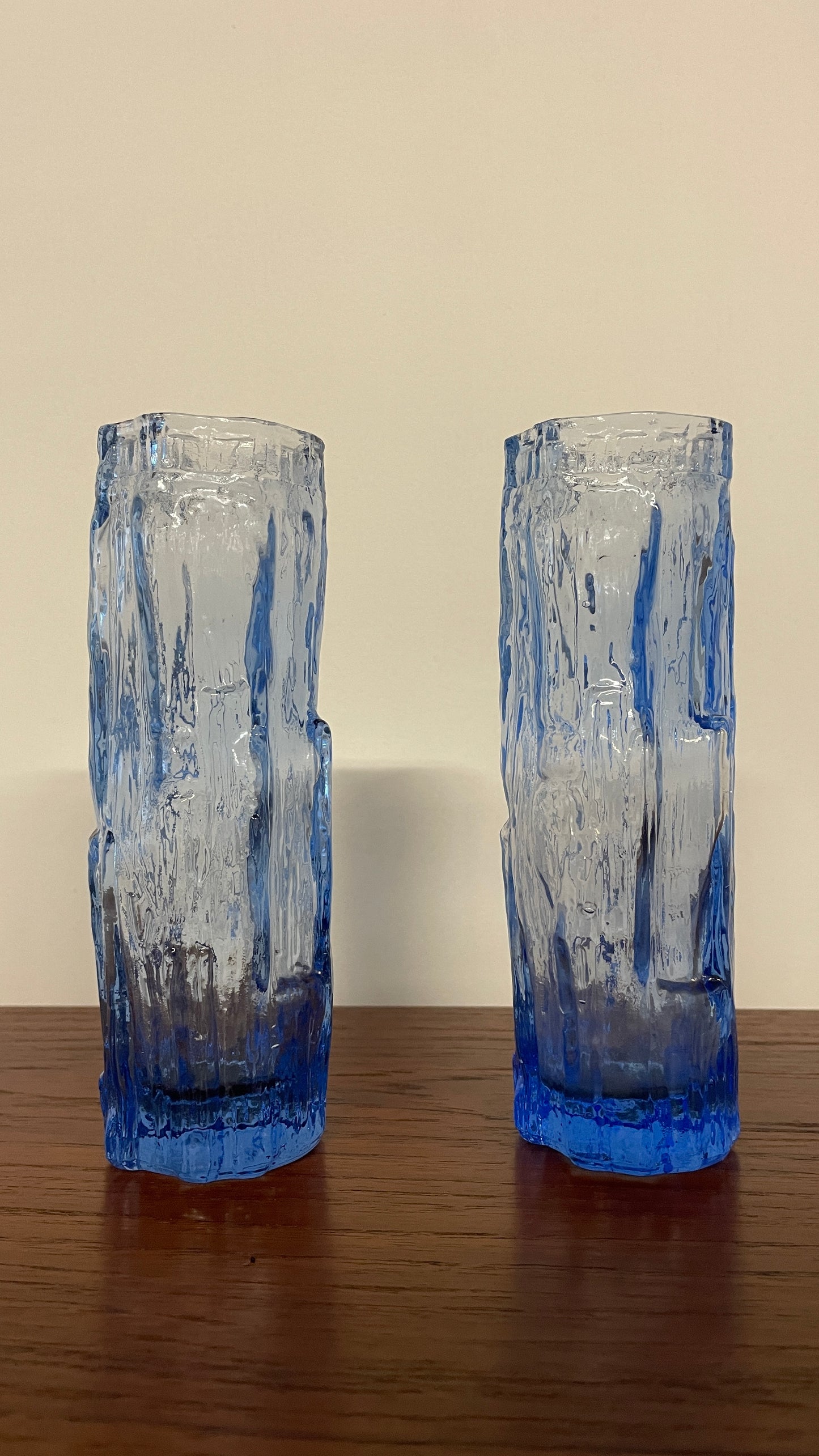Pair of Vintage Mid-Century Ravenhead Blue Glass Vases – Textured Bark Effect – 17cm