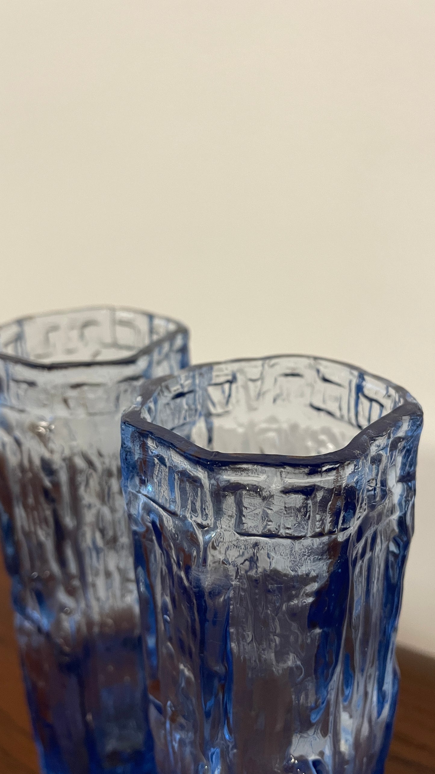 Pair of Vintage Mid-Century Ravenhead Blue Glass Vases – Textured Bark Effect – 17cm