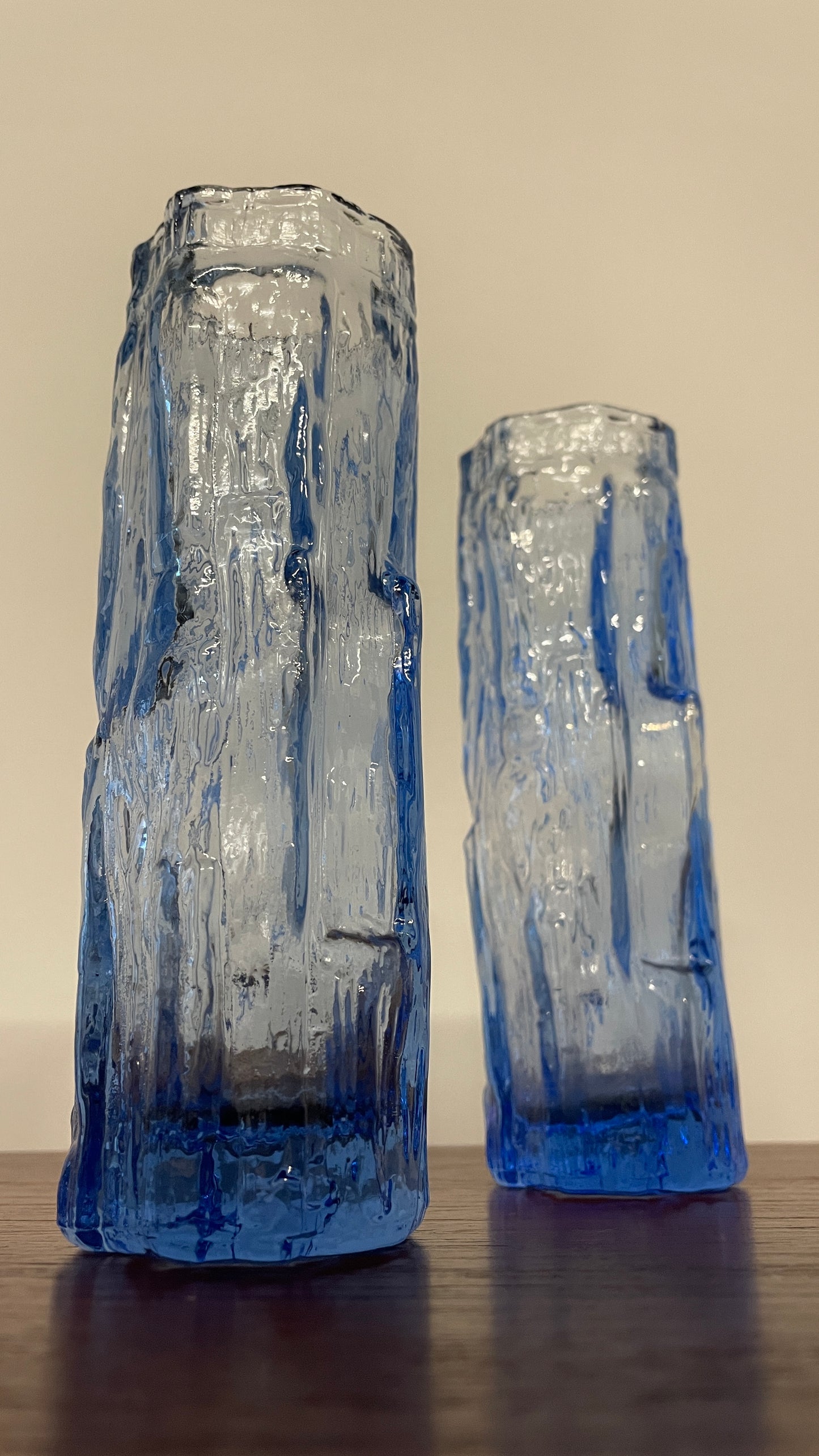Pair of Vintage Mid-Century Ravenhead Blue Glass Vases – Textured Bark Effect – 17cm