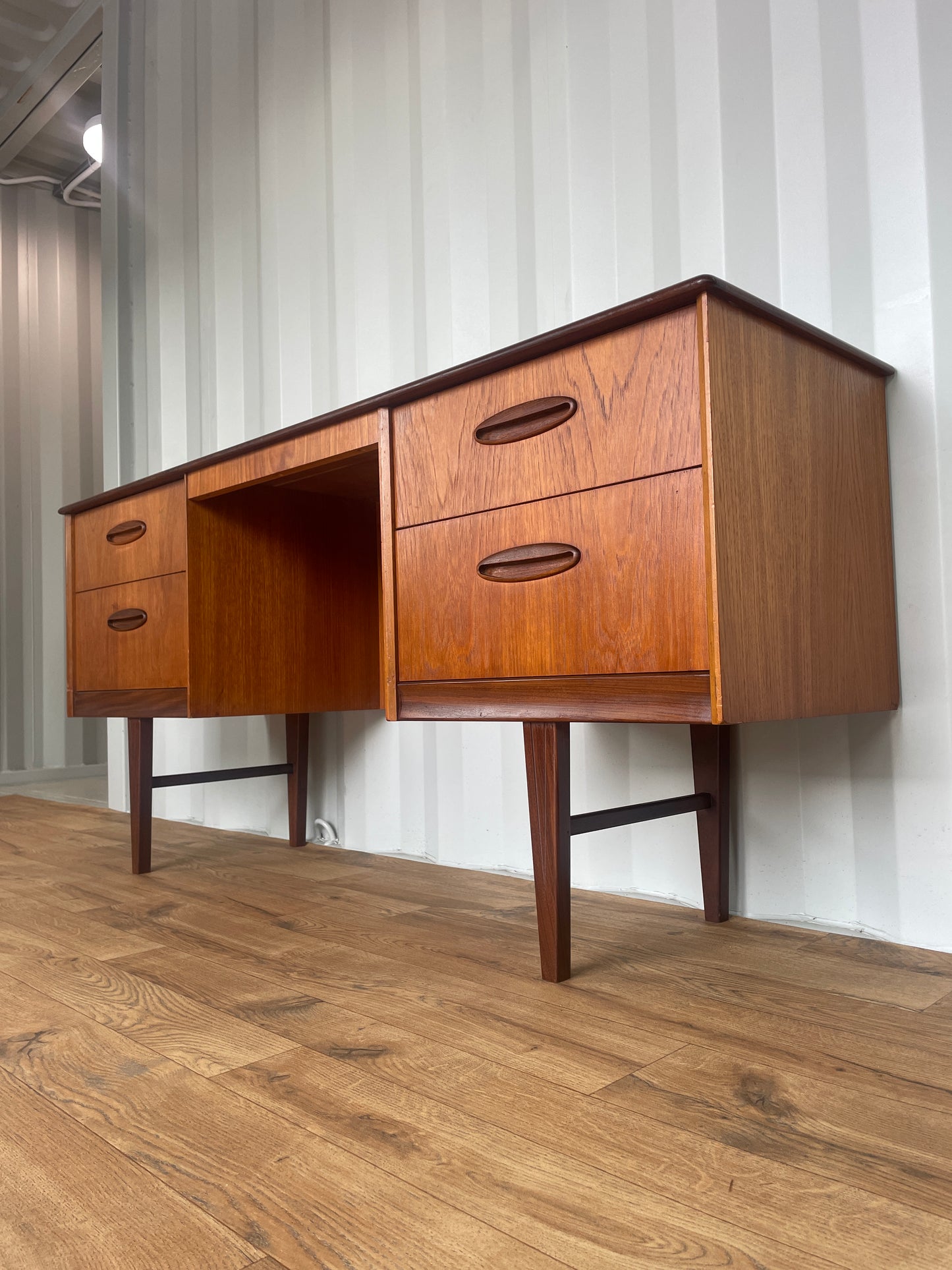 Mid-Century Home Desk by Homeworthy / Dressing Table - Teak