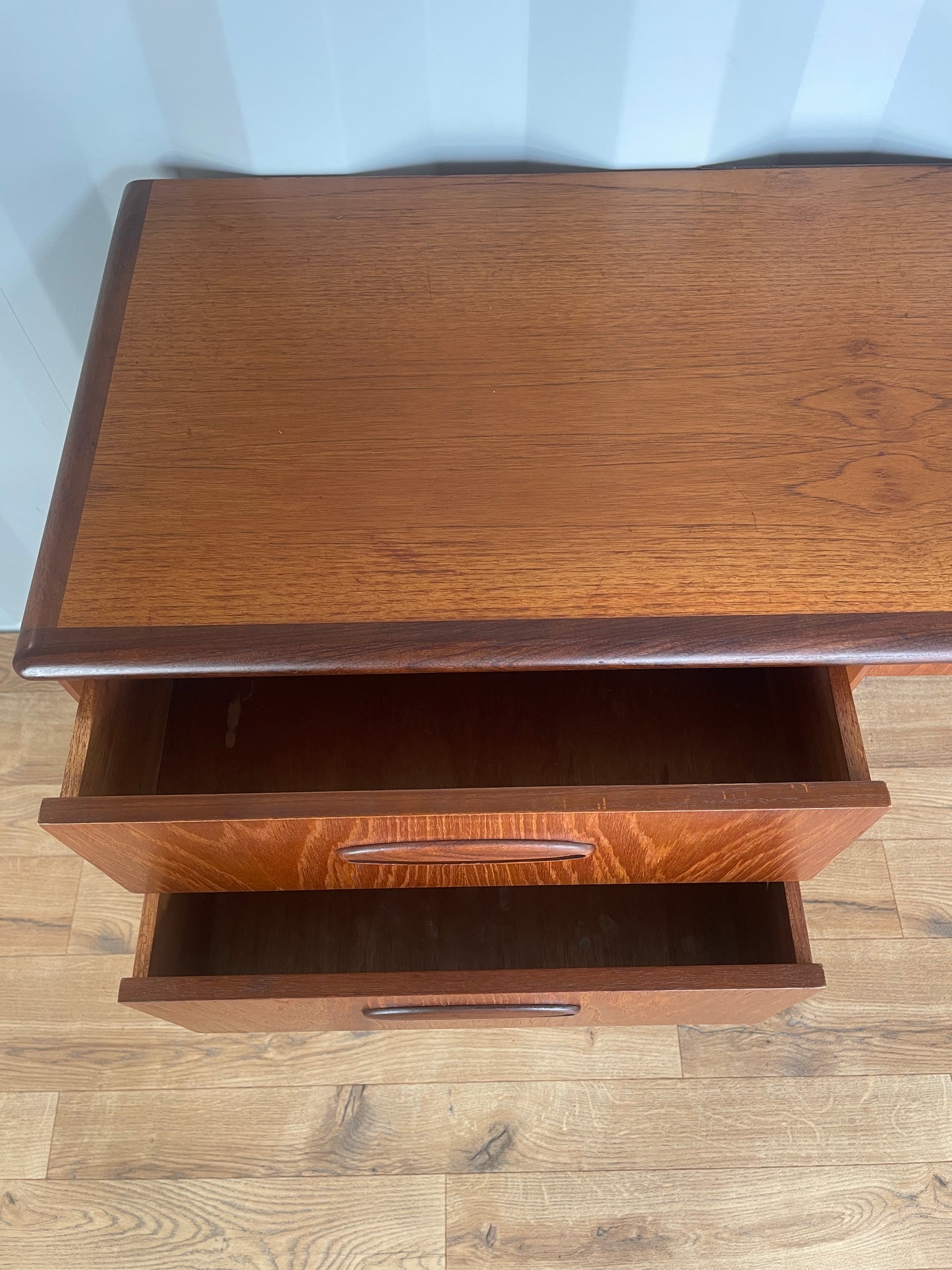 Mid-Century Home Desk by Homeworthy / Dressing Table - Teak